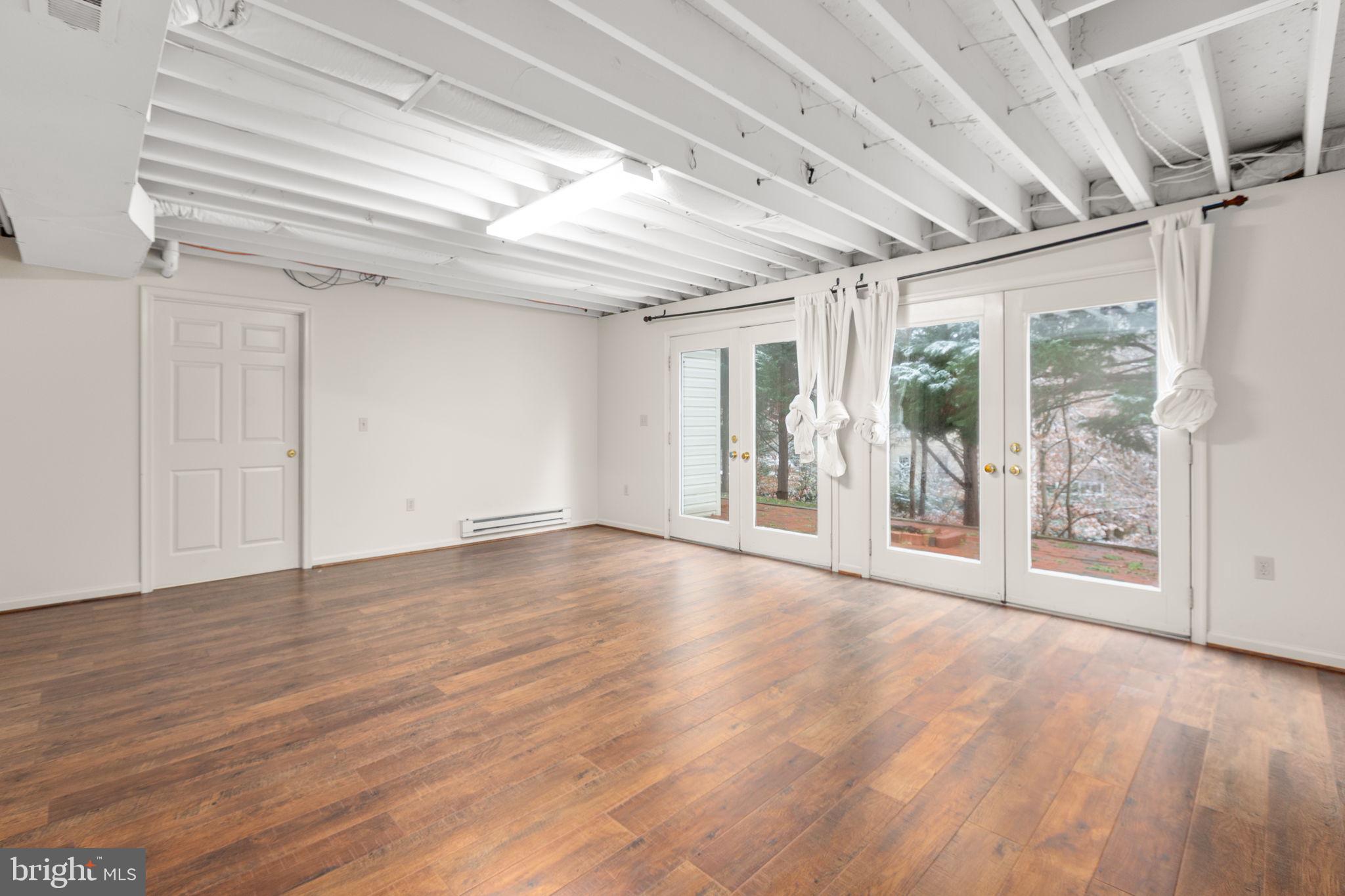 HILLS AT SNOWDEN - Residential