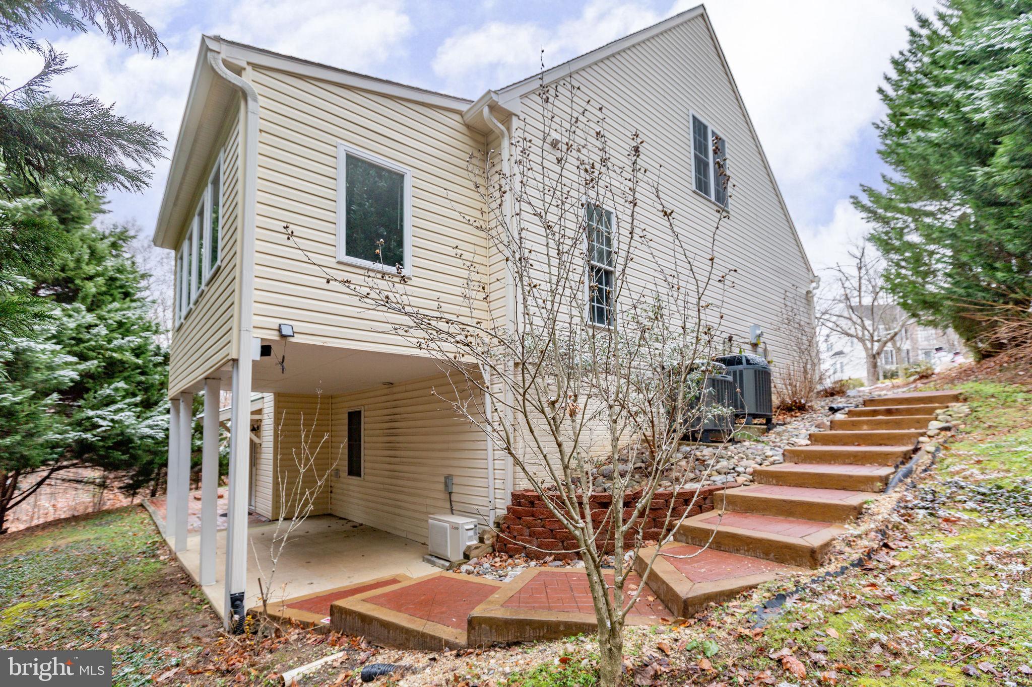 HILLS AT SNOWDEN - Residential