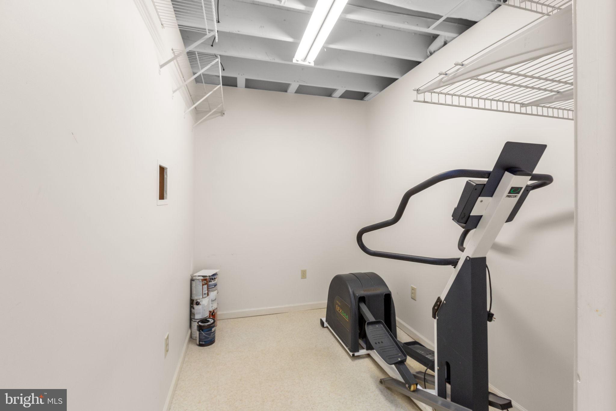 HILLS AT SNOWDEN - Residential