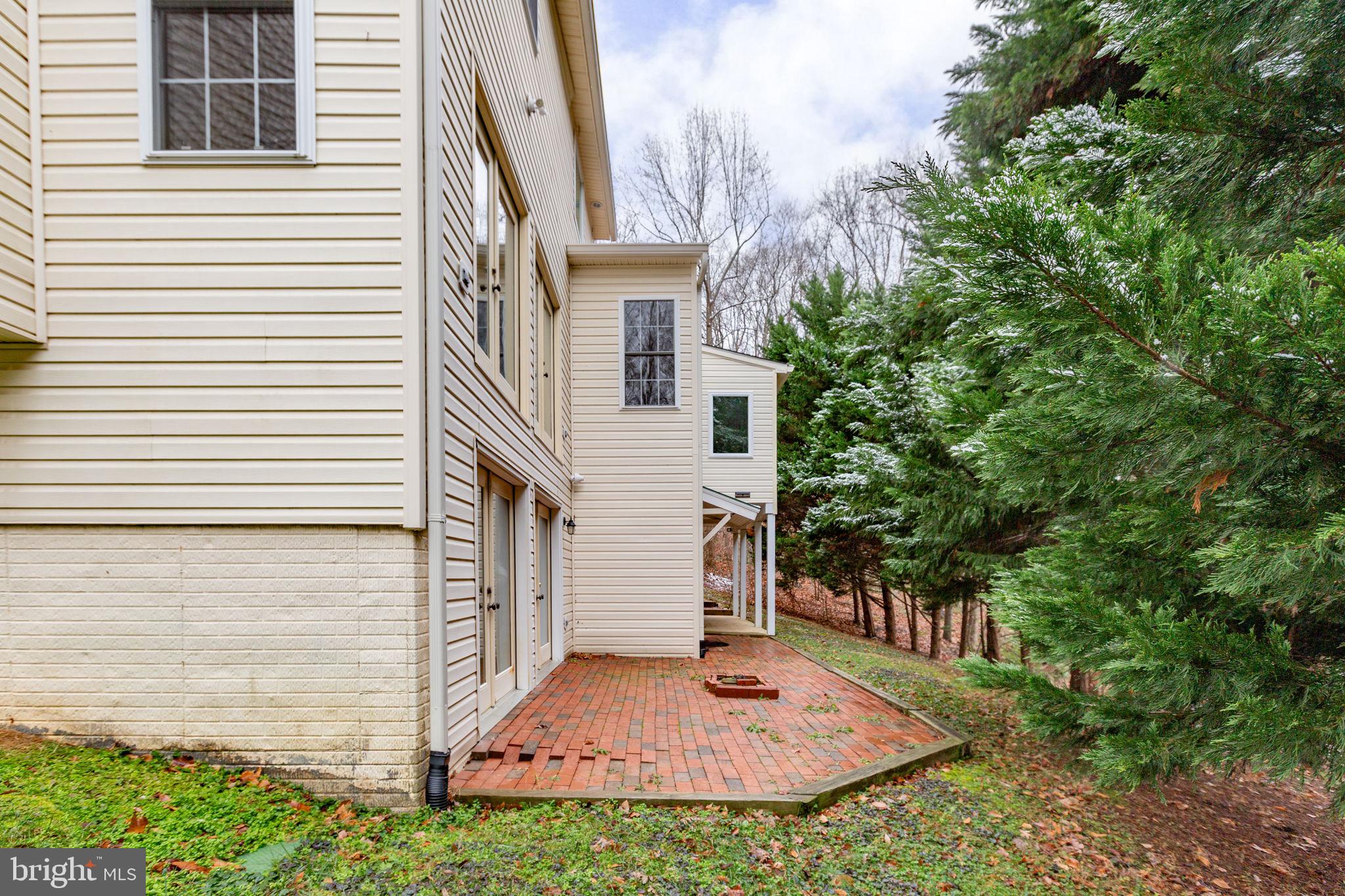 HILLS AT SNOWDEN - Residential