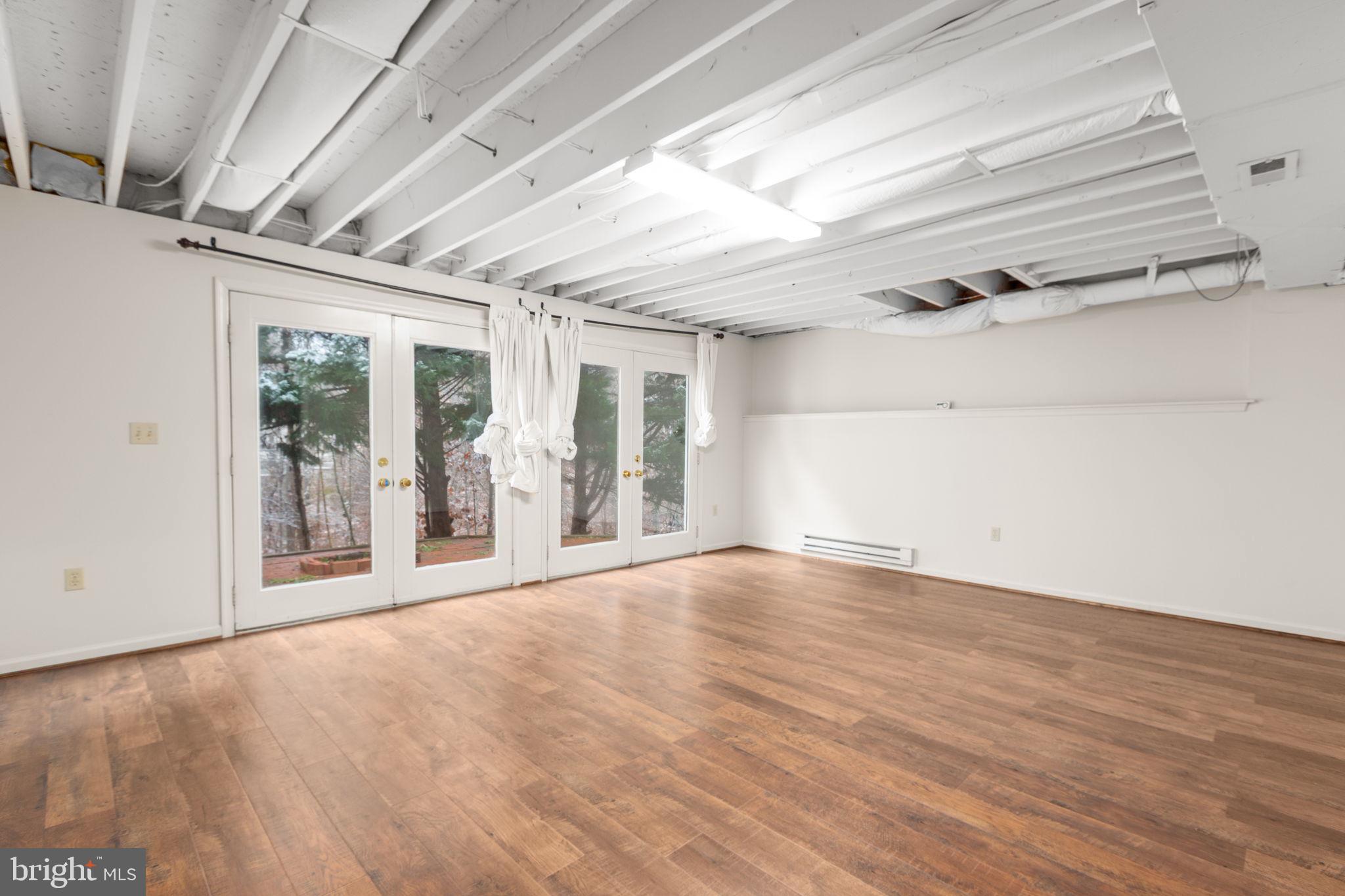 HILLS AT SNOWDEN - Residential