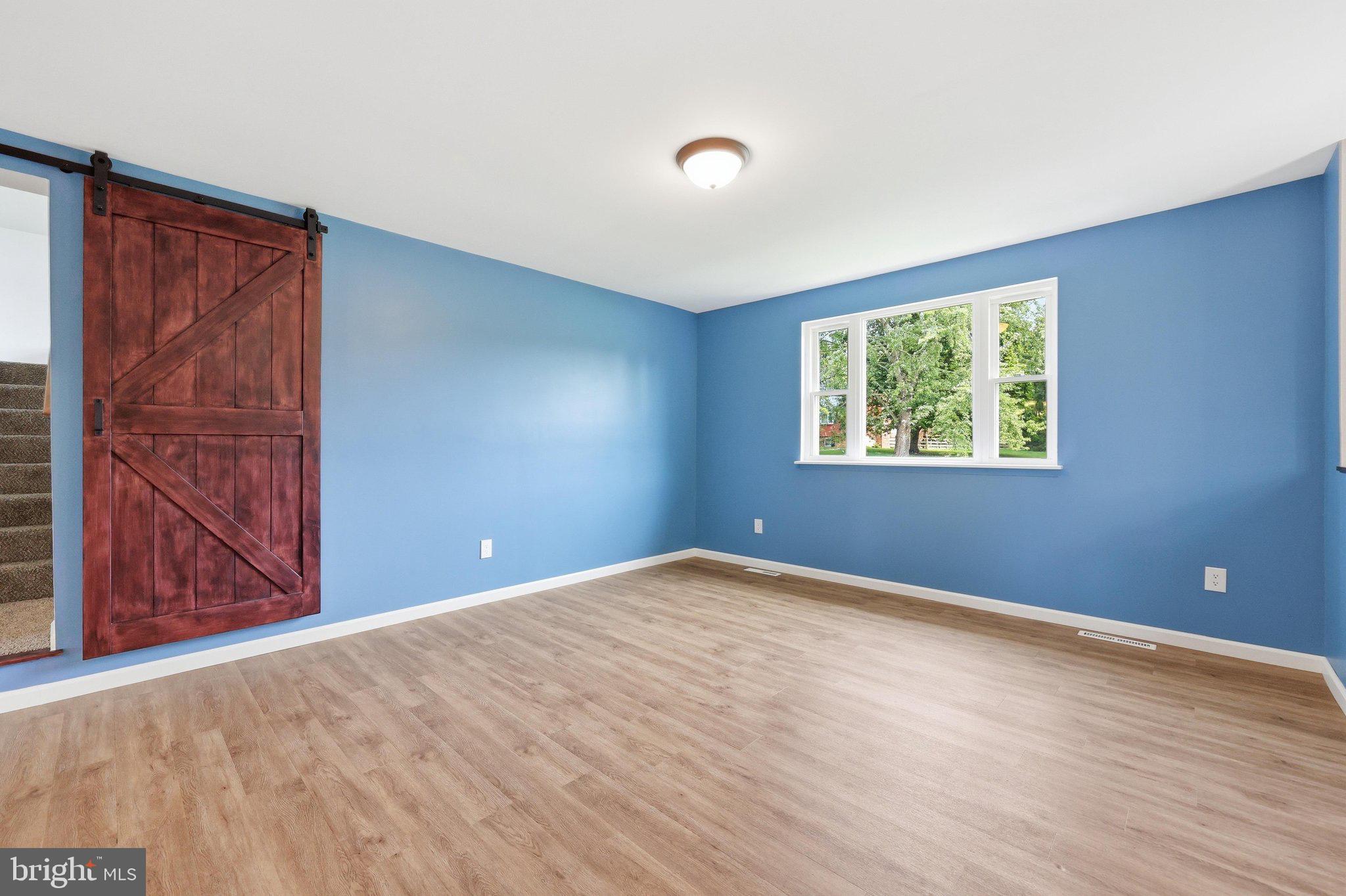 2702 RAINBOW DRIVE