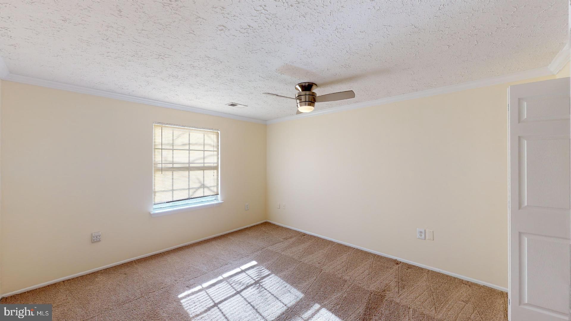 WAKEFIELD NEIGHBORHOOD - Residential Lease