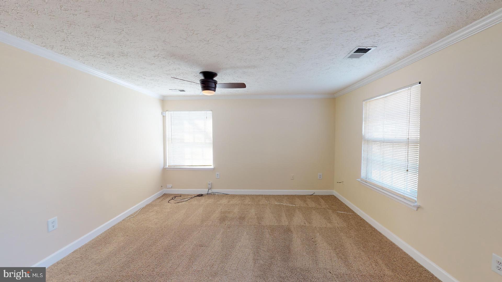 WAKEFIELD NEIGHBORHOOD - Residential Lease