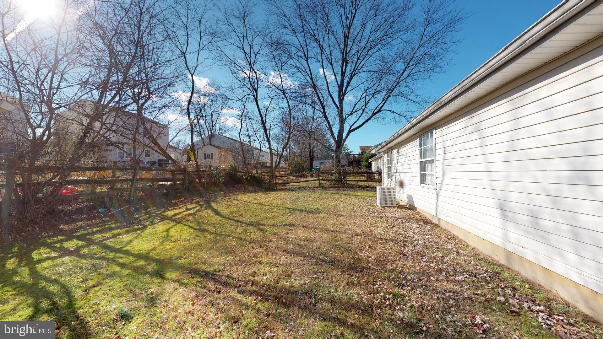 WAKEFIELD NEIGHBORHOOD - Residential Lease