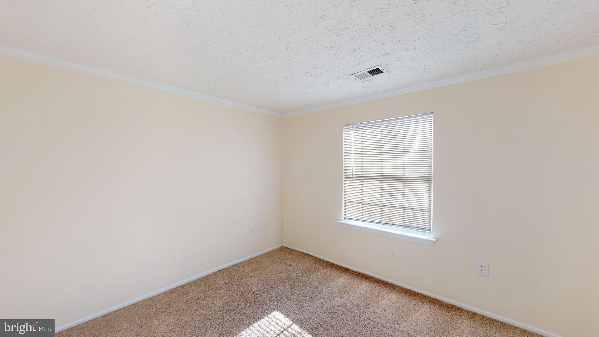 WAKEFIELD NEIGHBORHOOD - Residential Lease