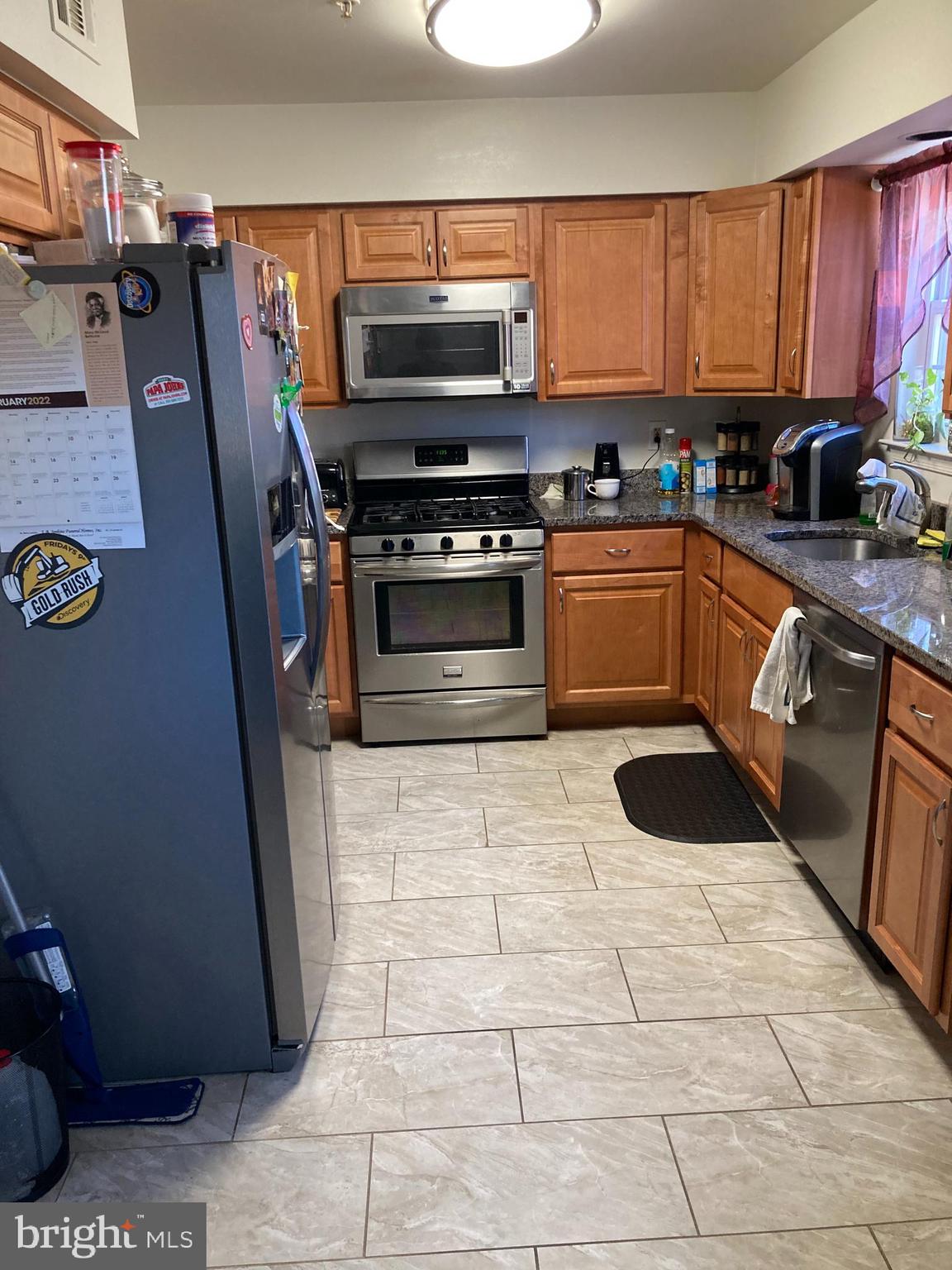 LONDON WOODS - Residential