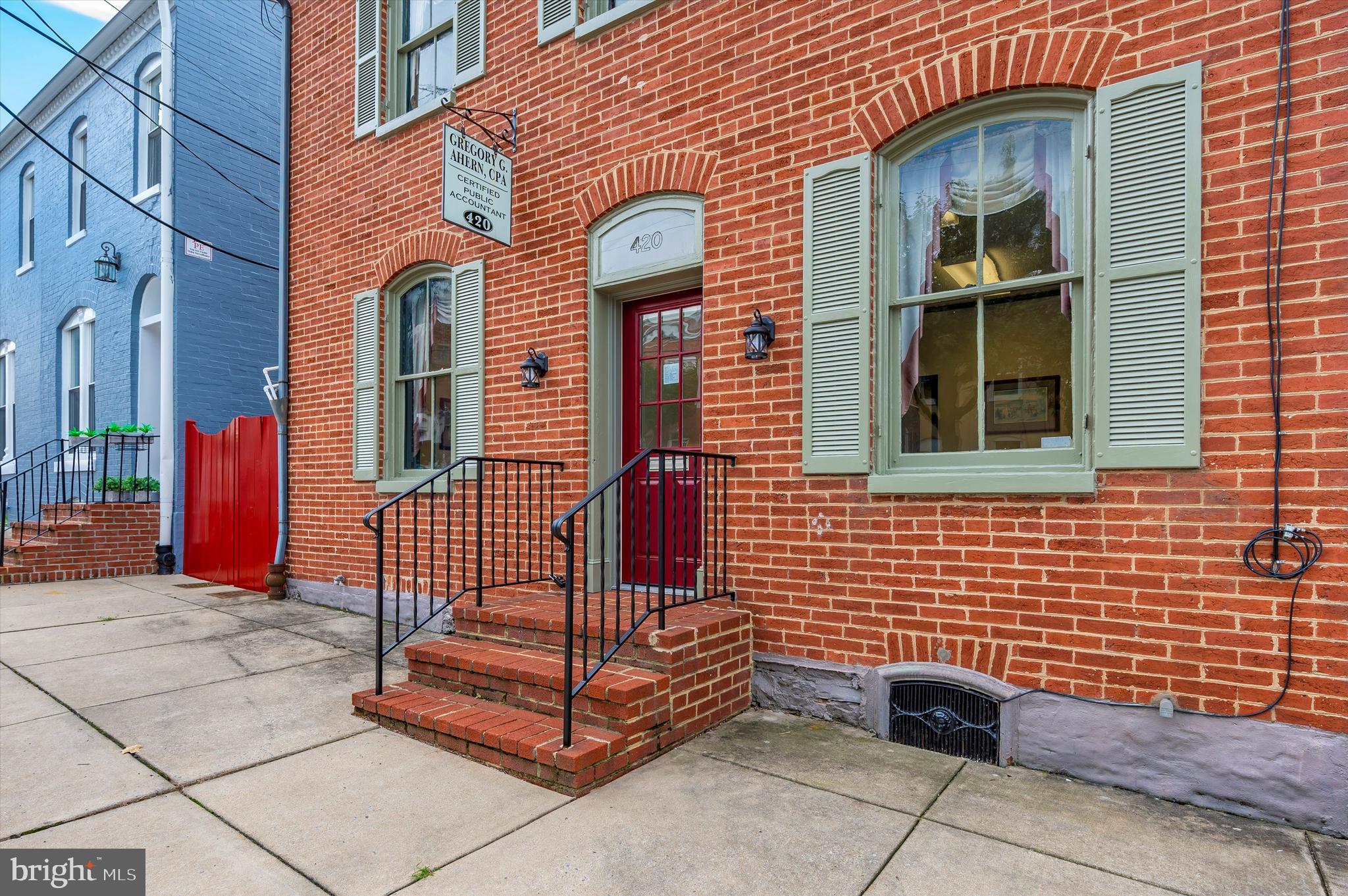 DOWNTOWN FREDERICK - Commercial Lease