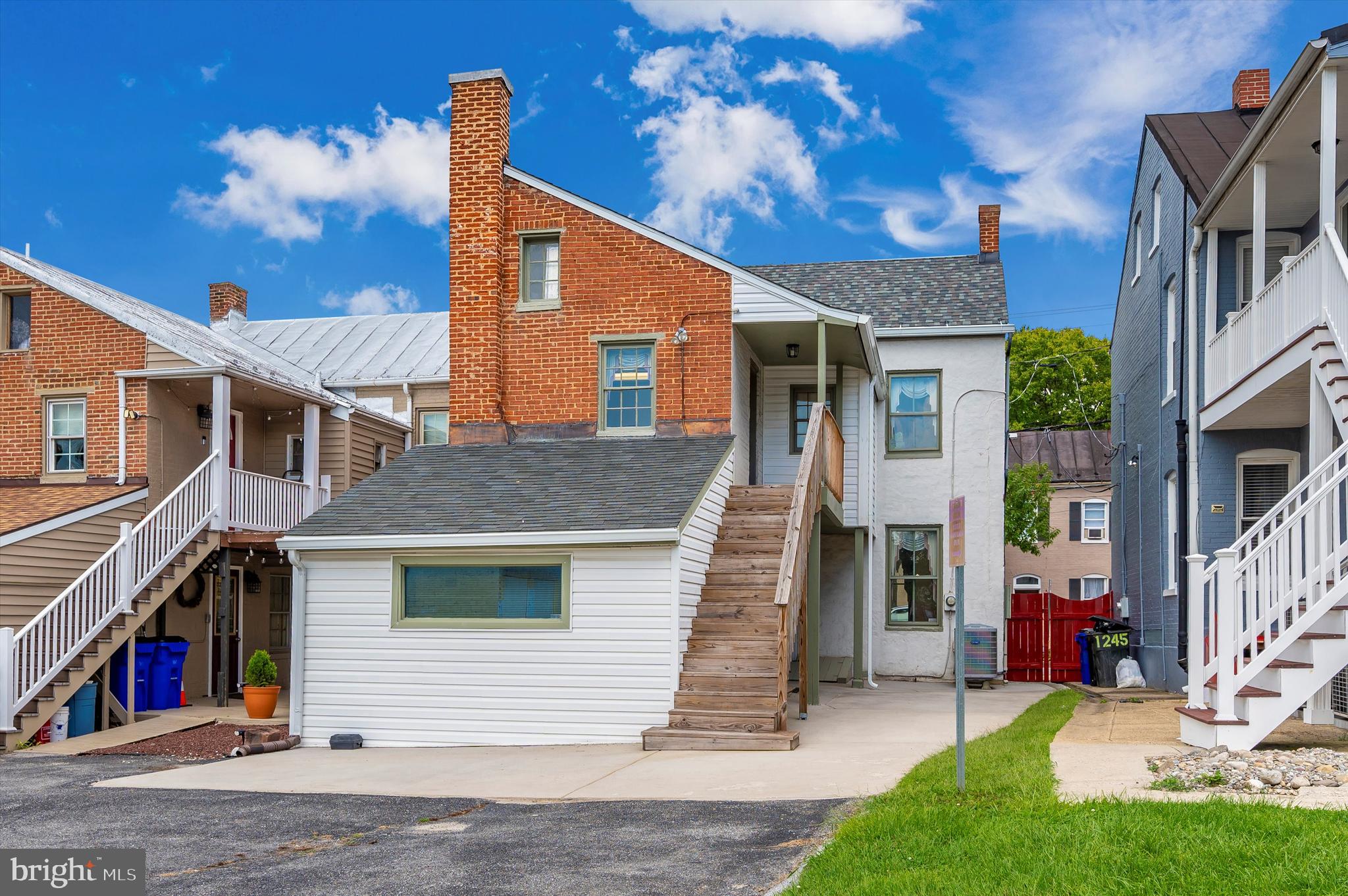 DOWNTOWN FREDERICK - Commercial Lease