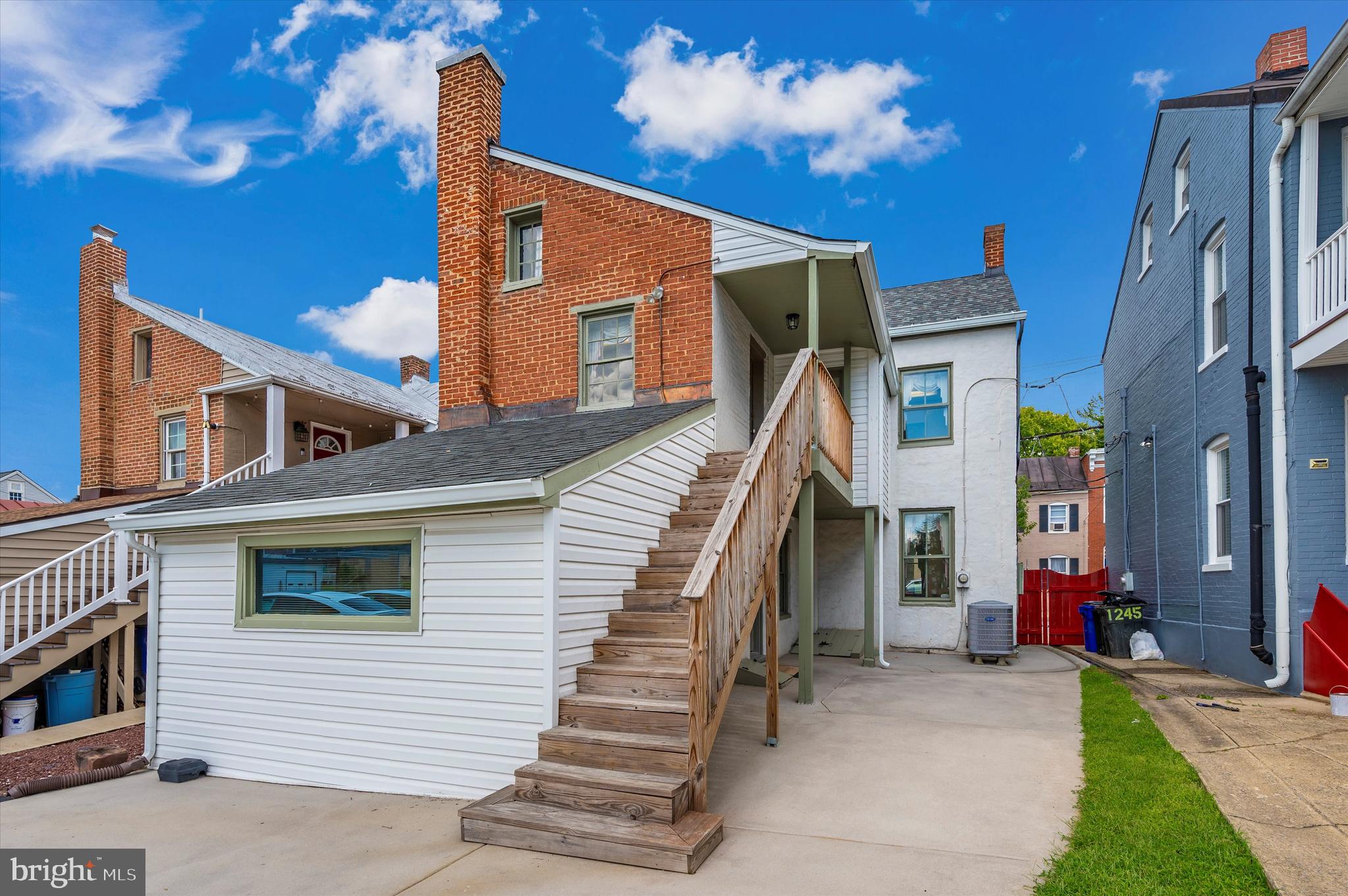 DOWNTOWN FREDERICK - Commercial Lease