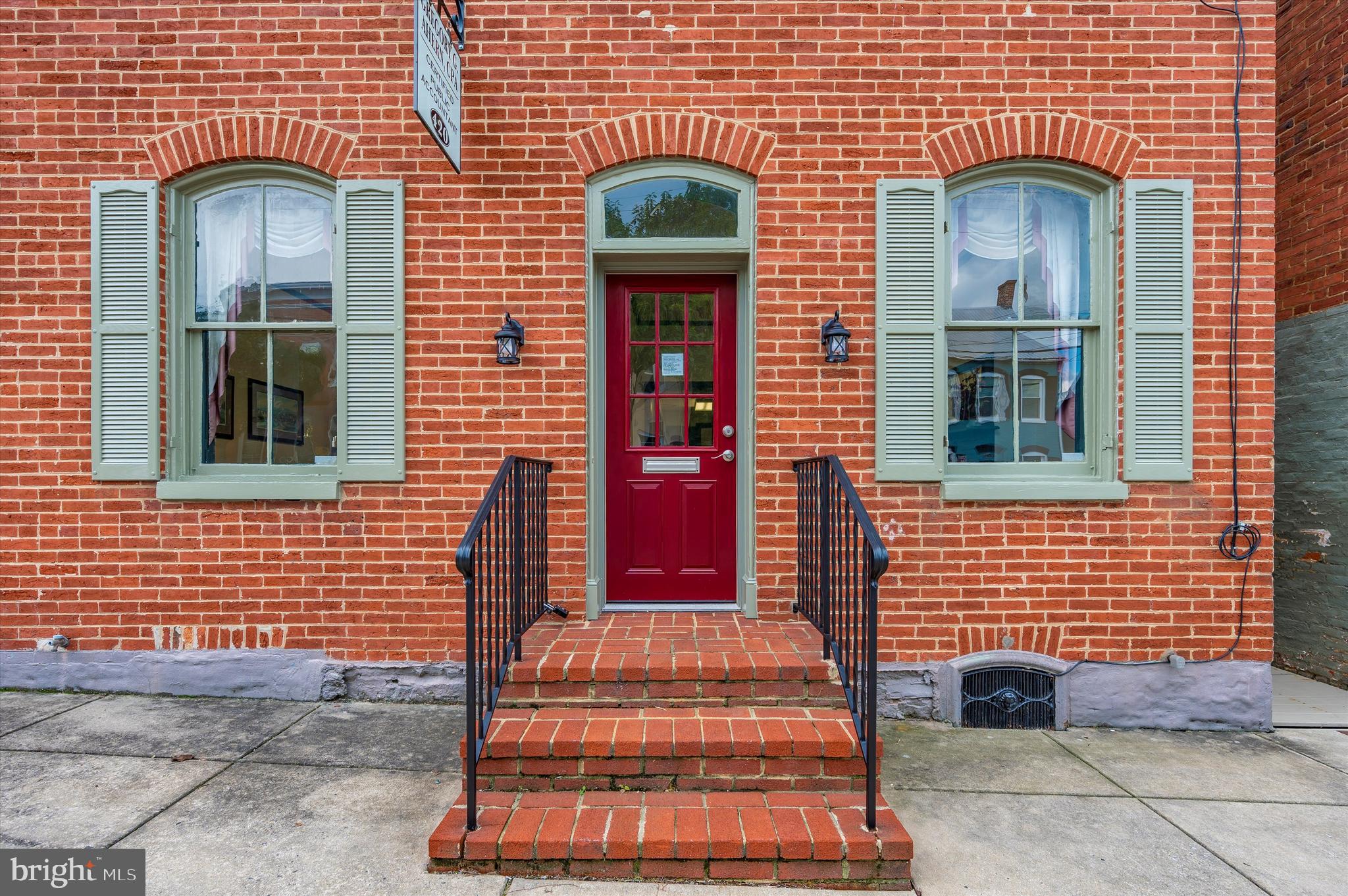 DOWNTOWN FREDERICK - Commercial Lease