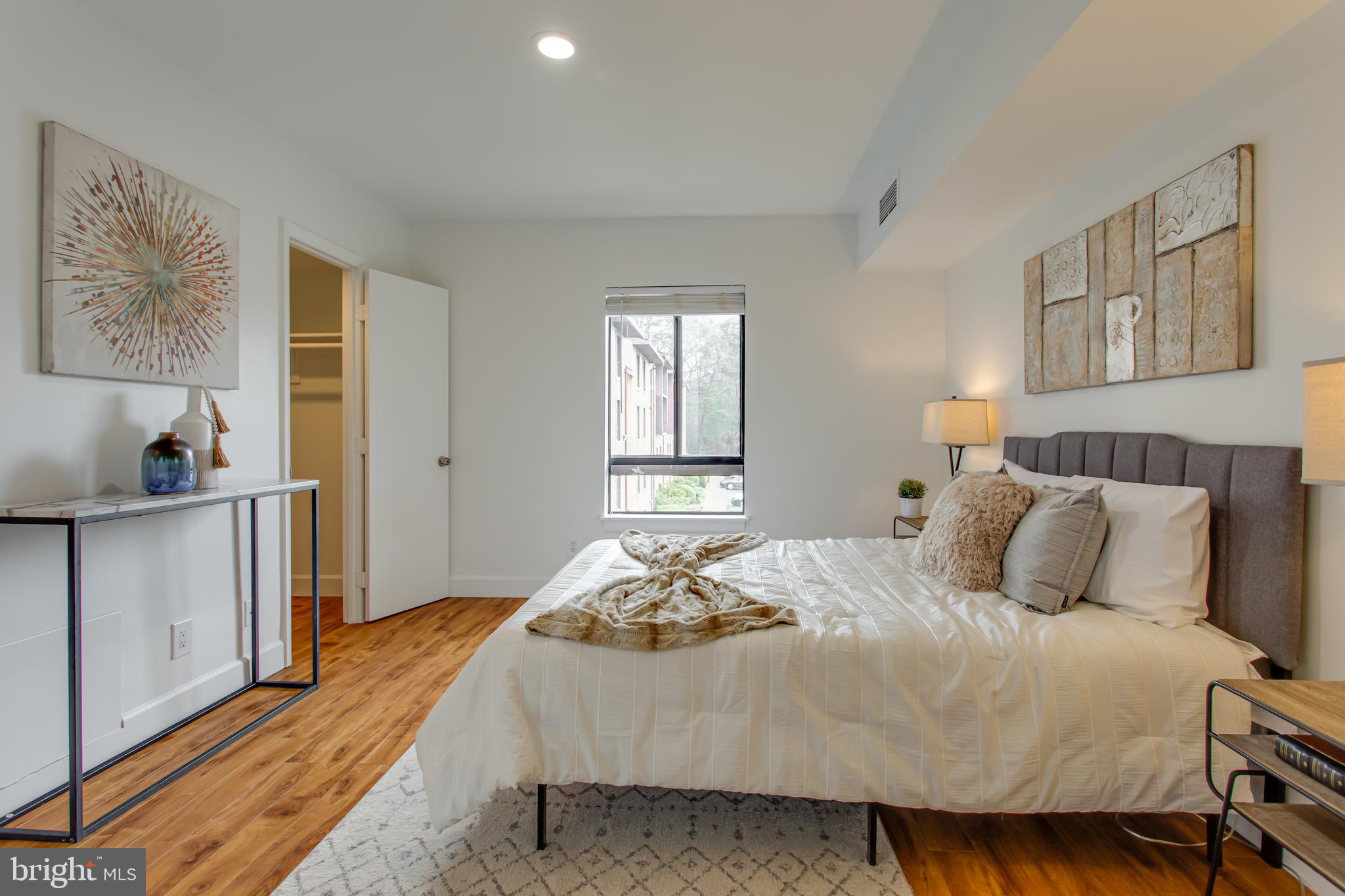 SHADOWOOD - Residential