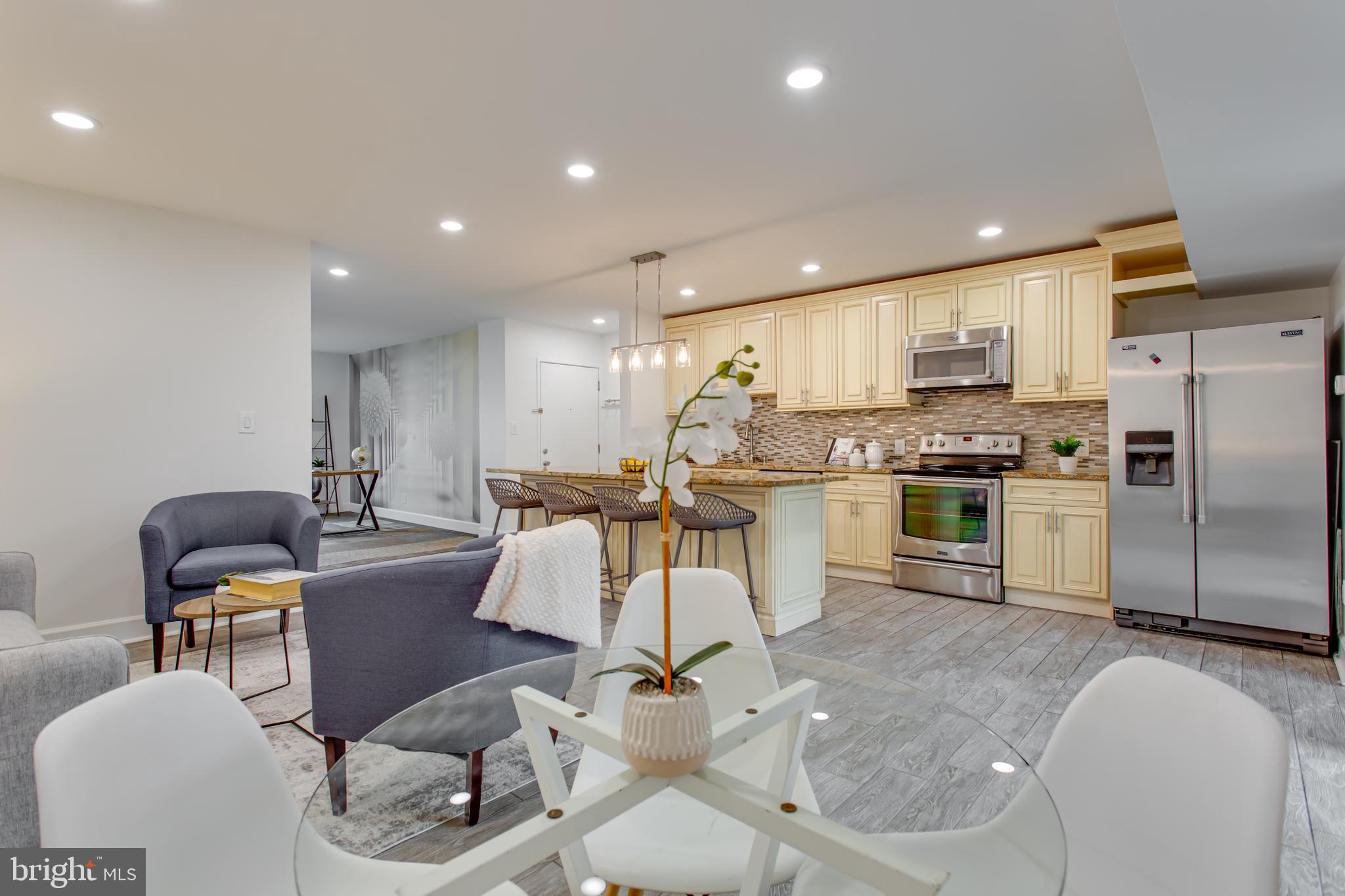 SHADOWOOD - Residential