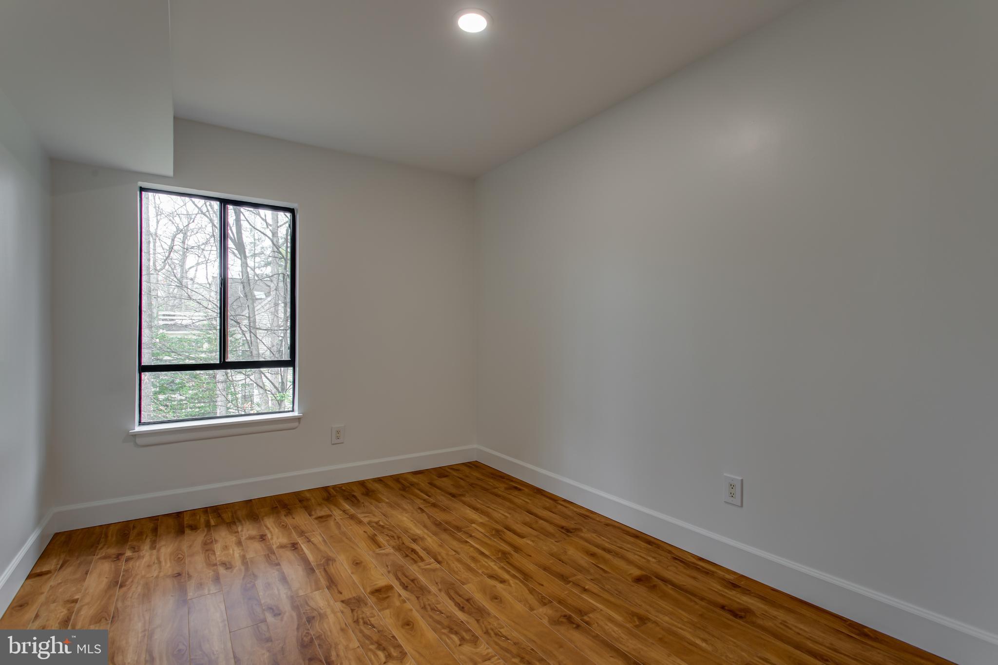 SHADOWOOD - Residential