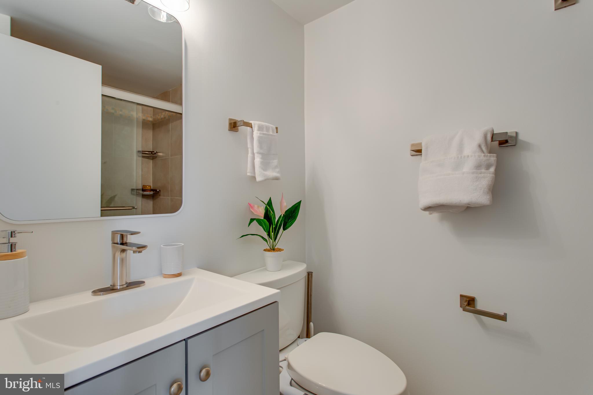 SHADOWOOD - Residential