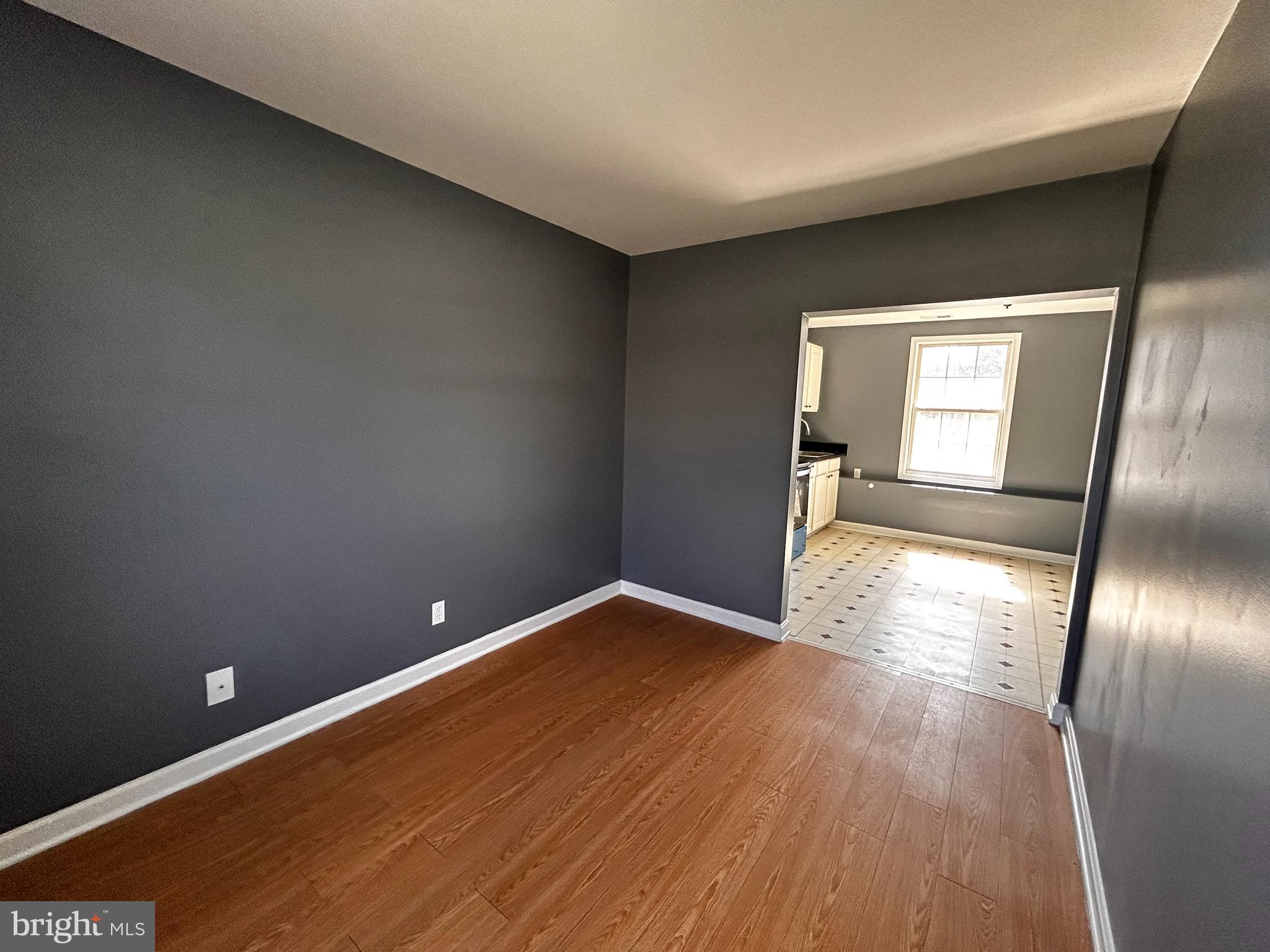 HILL VALLEY - Residential