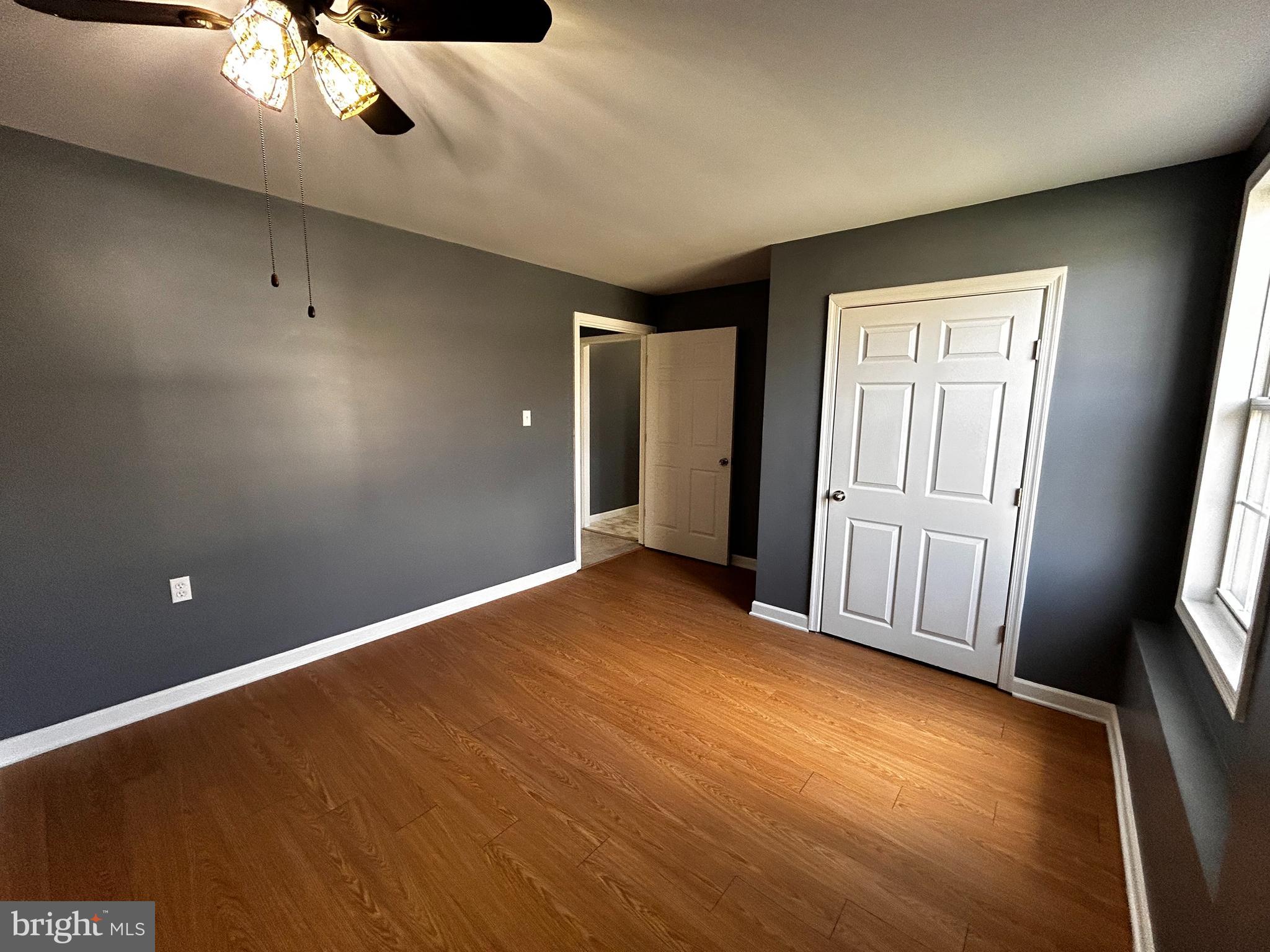 HILL VALLEY - Residential