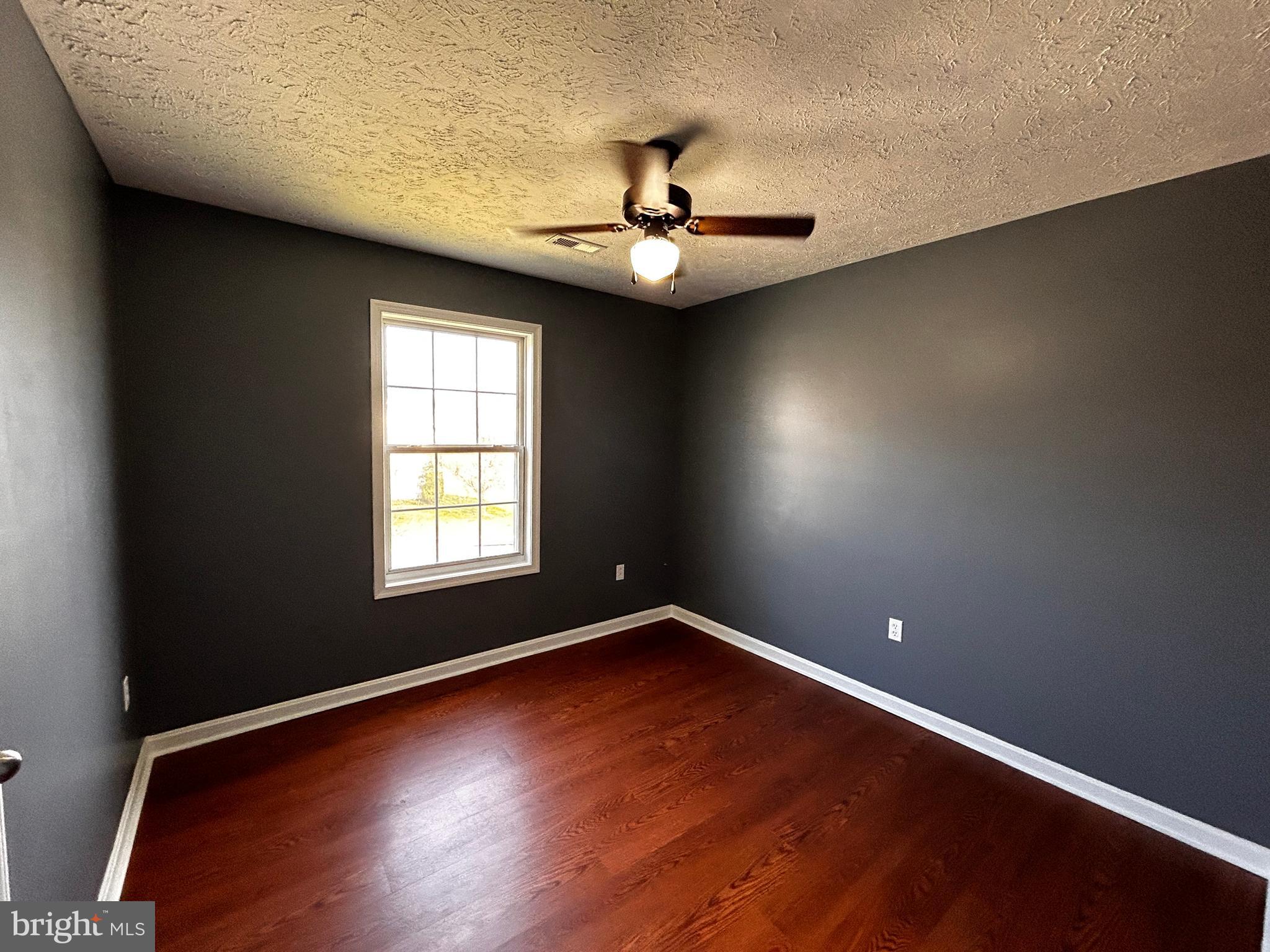 HILL VALLEY - Residential