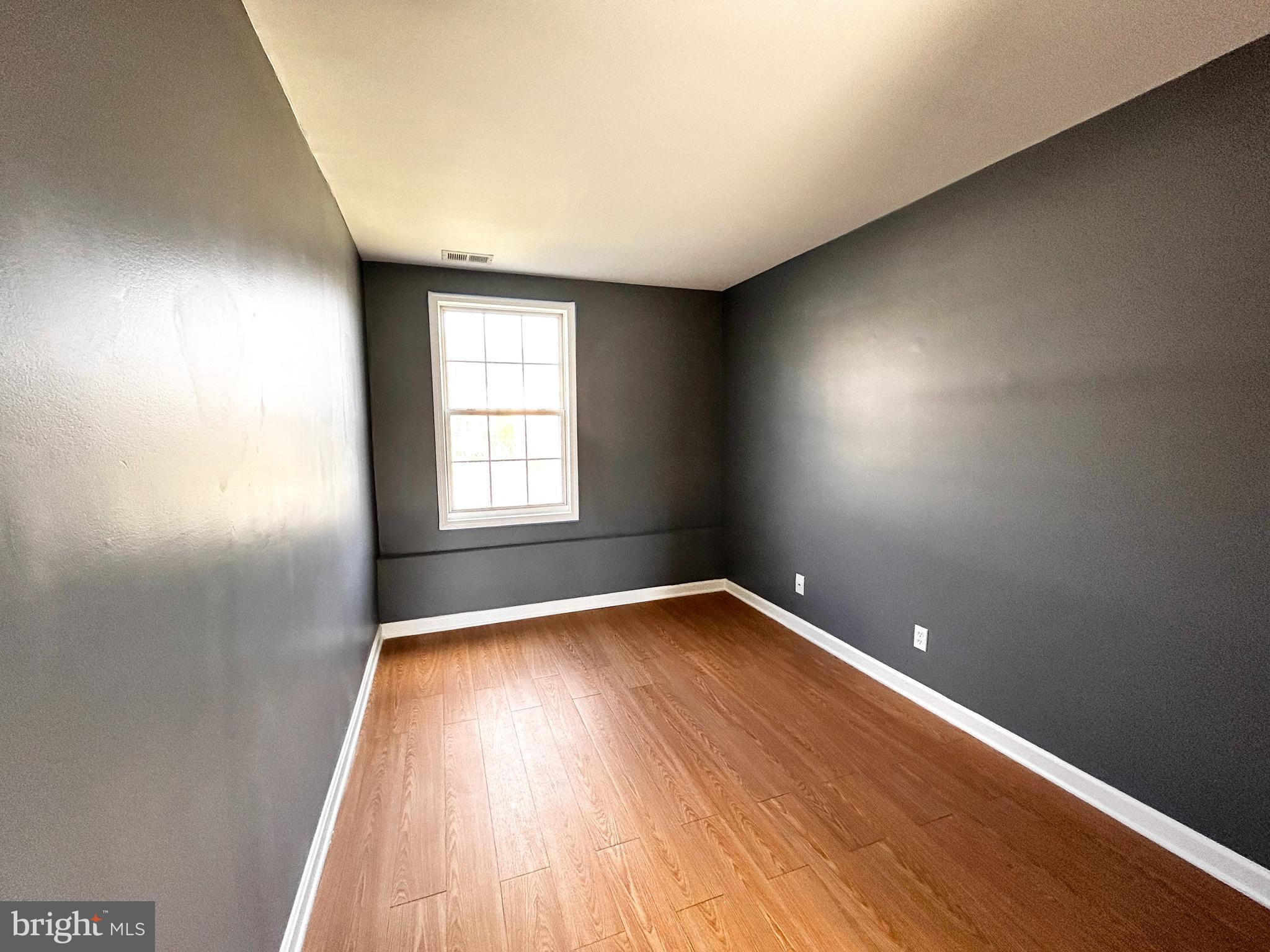 HILL VALLEY - Residential