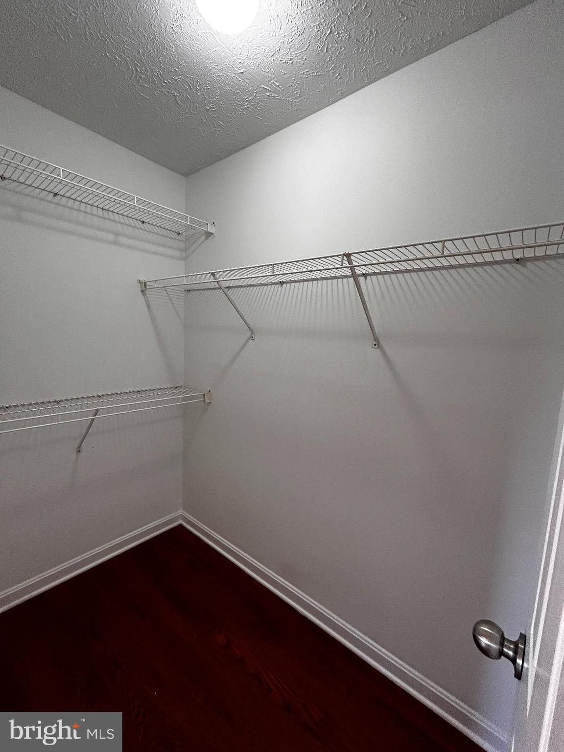 HILL VALLEY - Residential