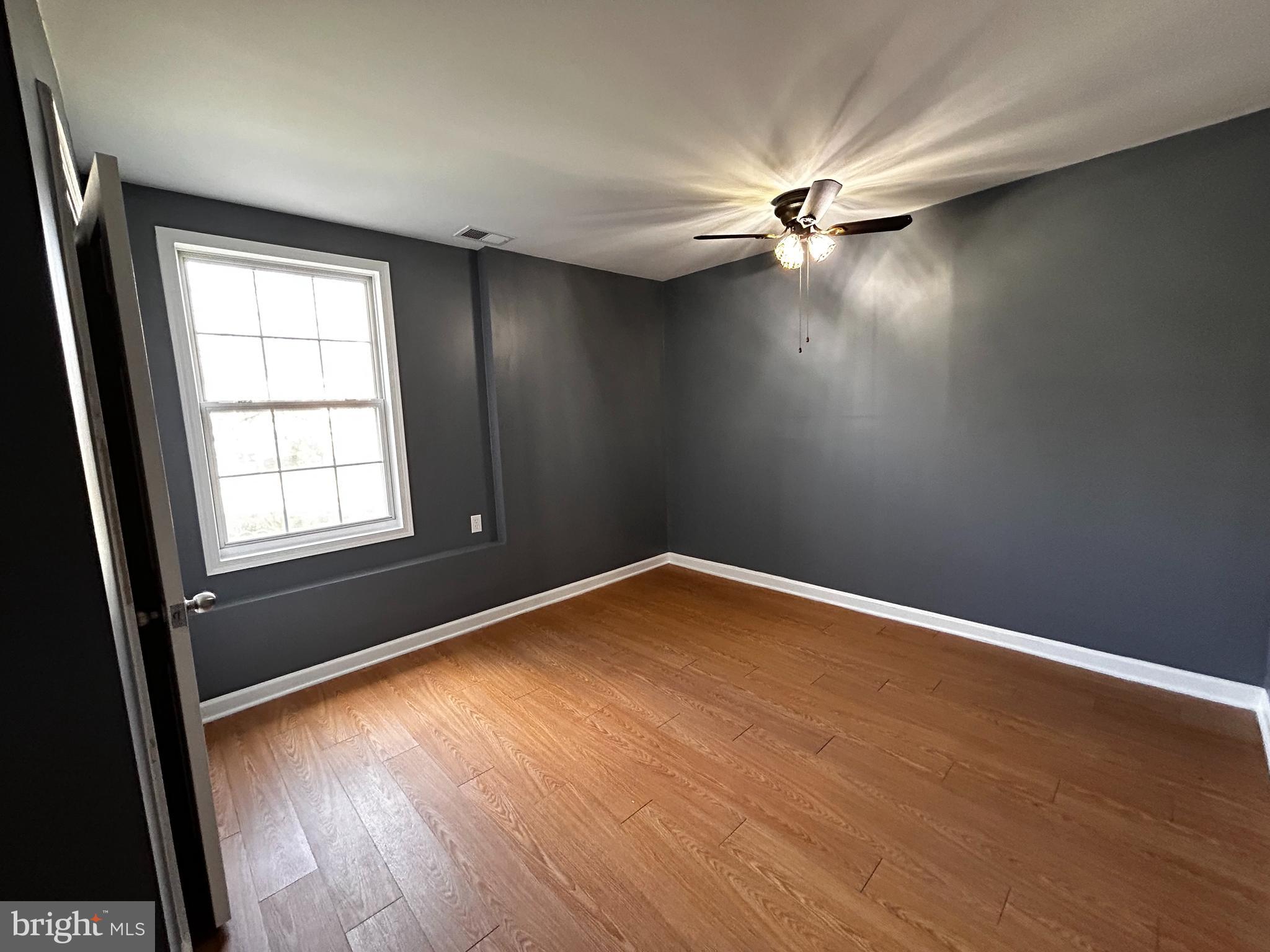 HILL VALLEY - Residential