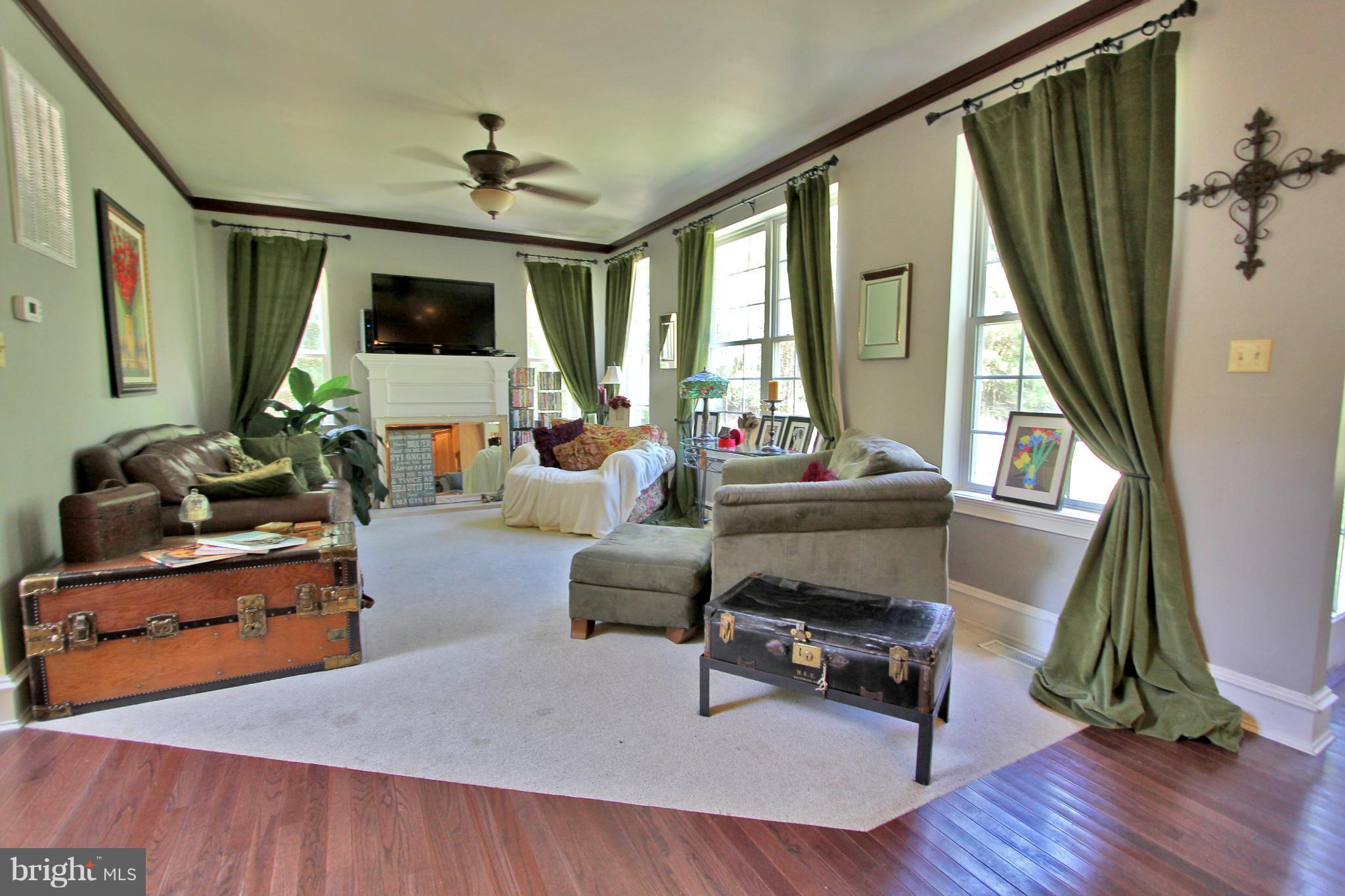 HARRY RALEY BASIC - Residential