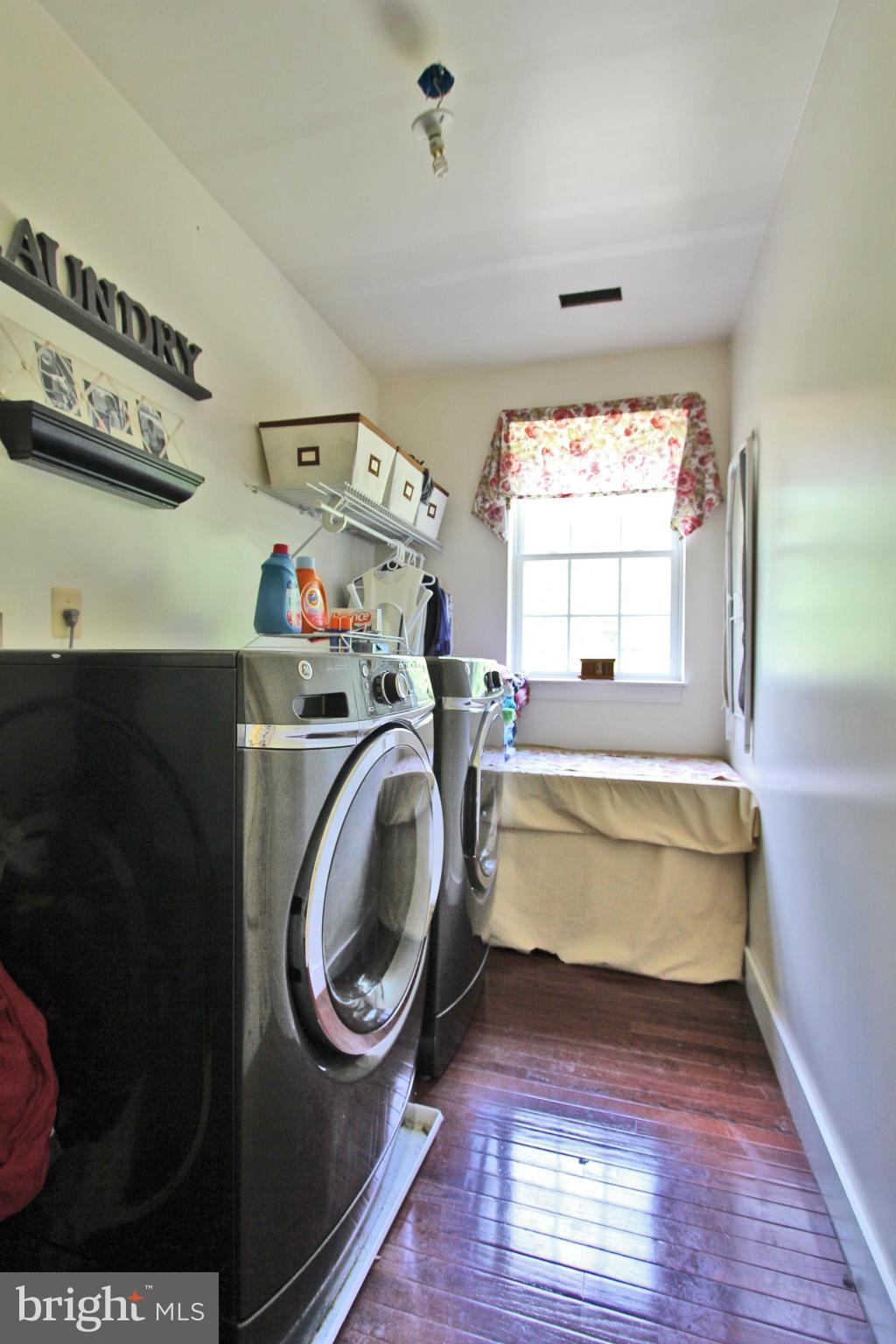 HARRY RALEY BASIC - Residential