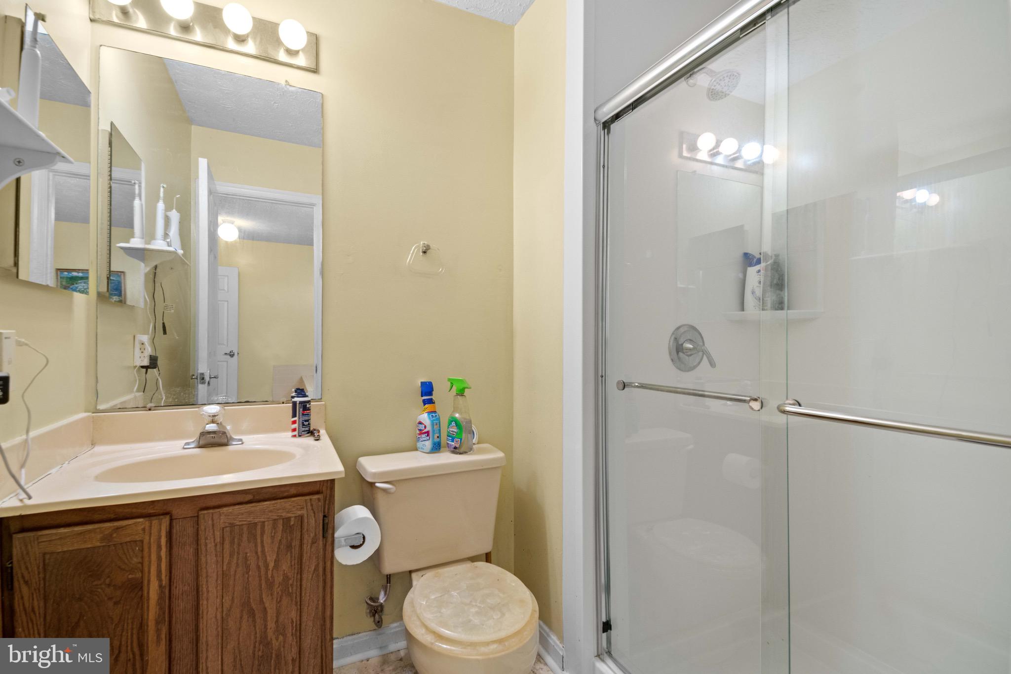 WHITE OAK VILLAGE - Residential