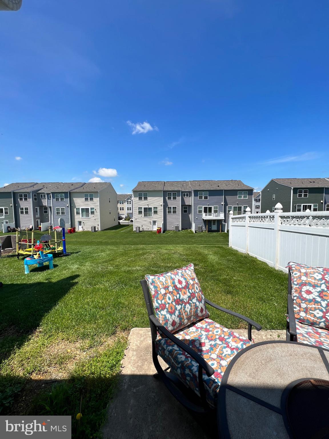 BRIAR RUN - Residential