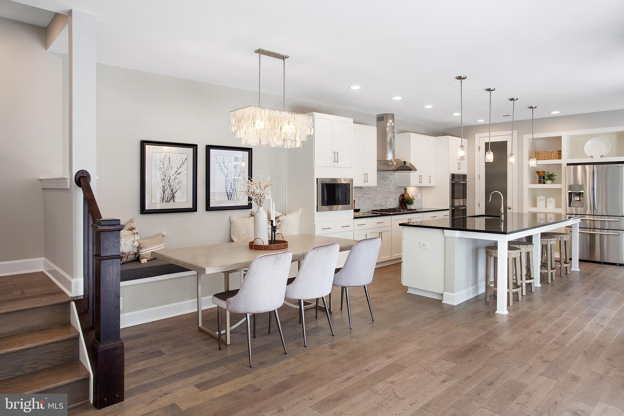 ONE LOUDOUN - Residential