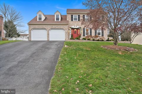 70 BROOKFIELD DRIVE EPHRATA PA 17522