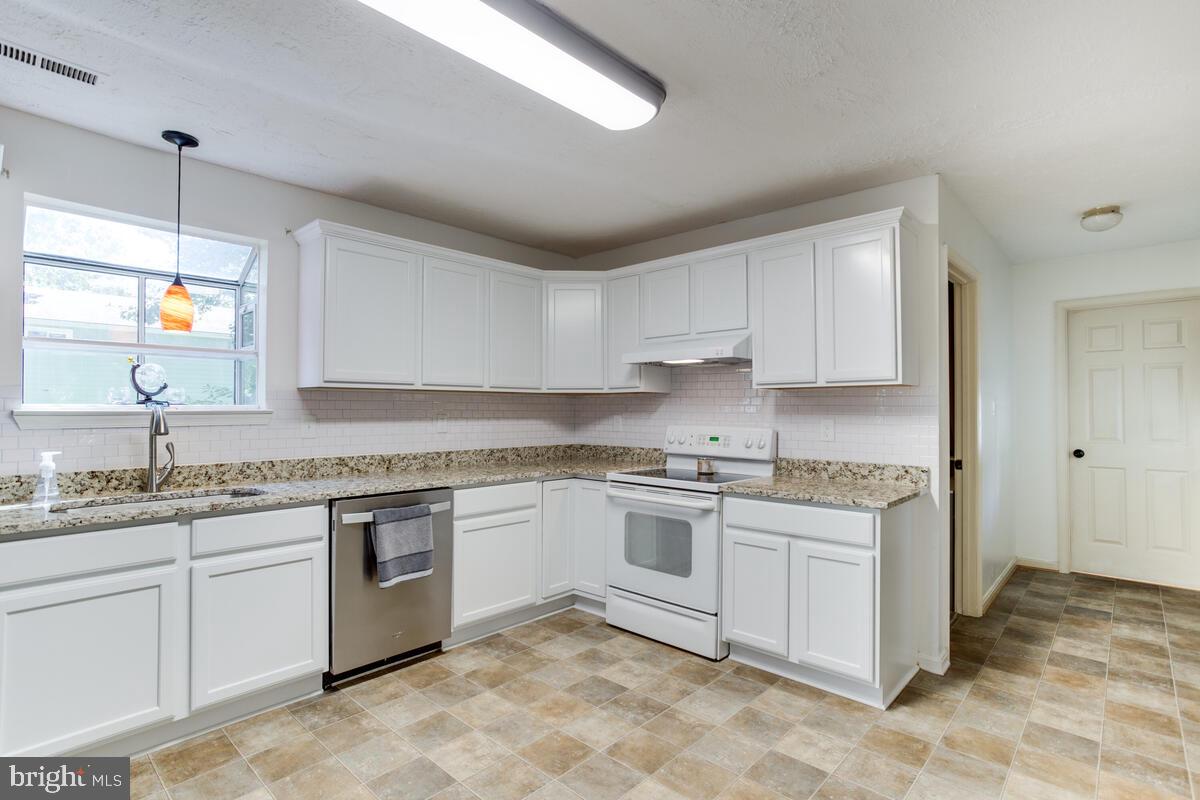 CHESAPEAKE RANCH ESTATES - Residential