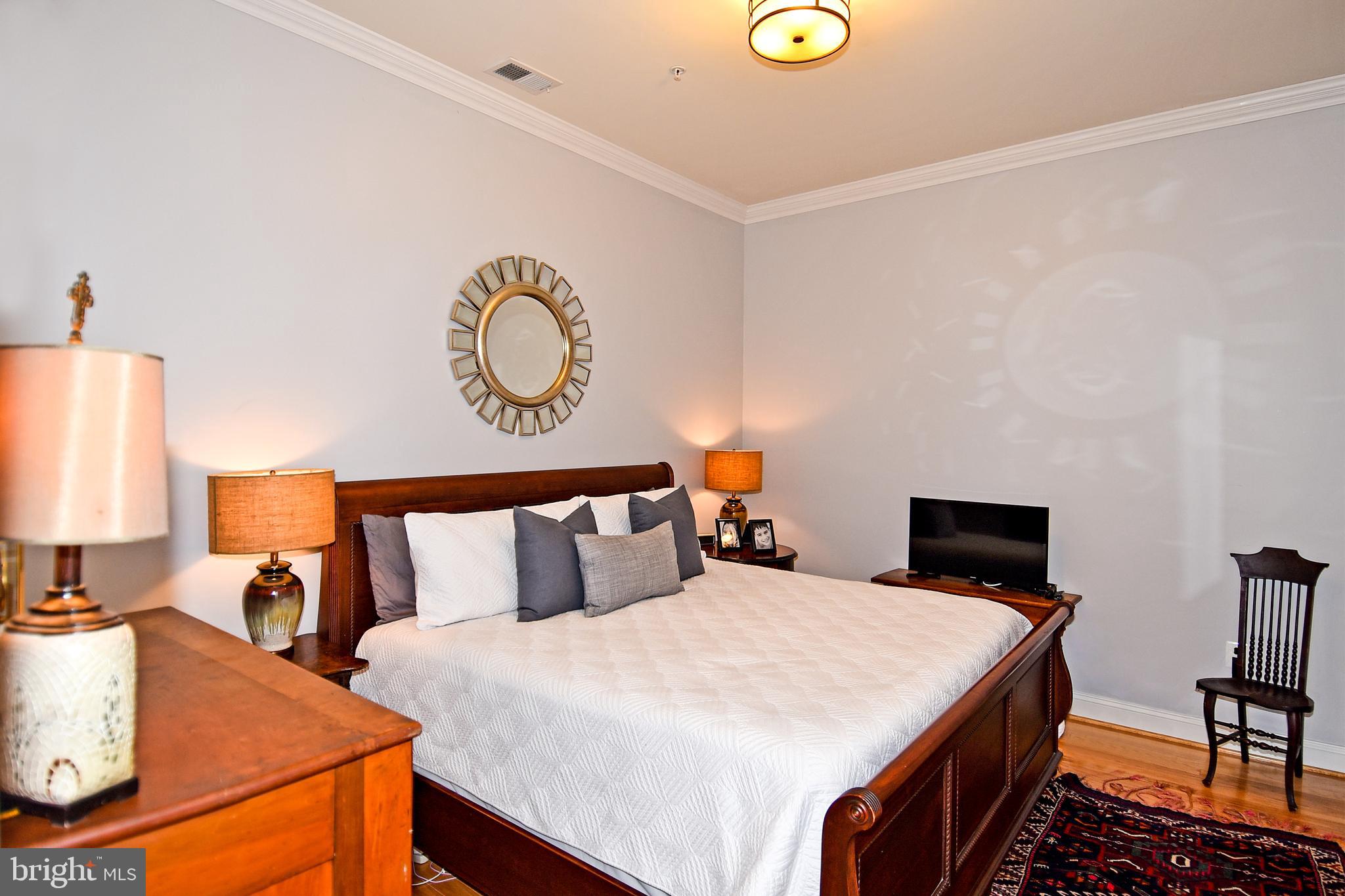 14TH STREET CORRIDOR - Residential Lease