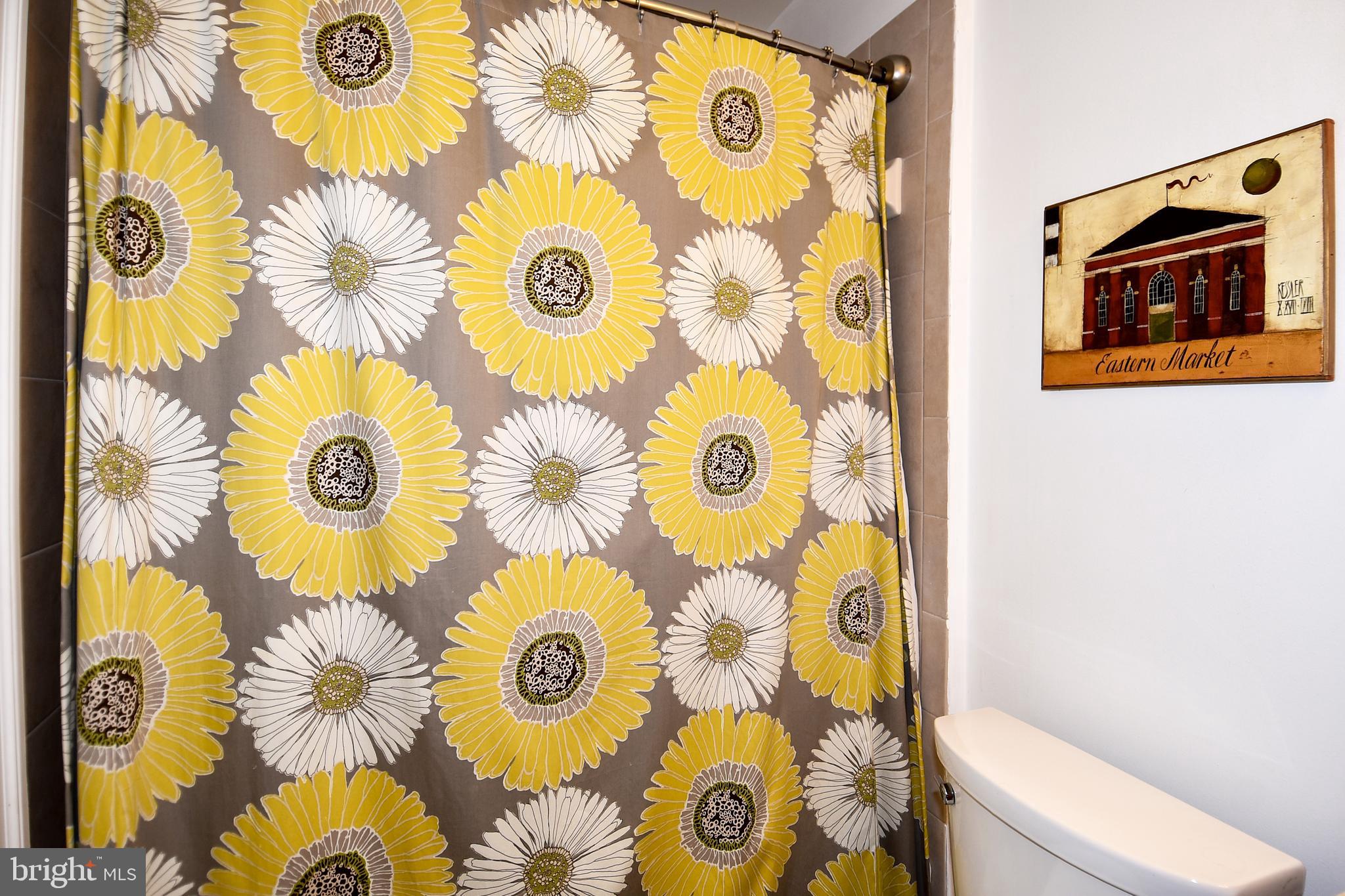 14TH STREET CORRIDOR - Residential Lease