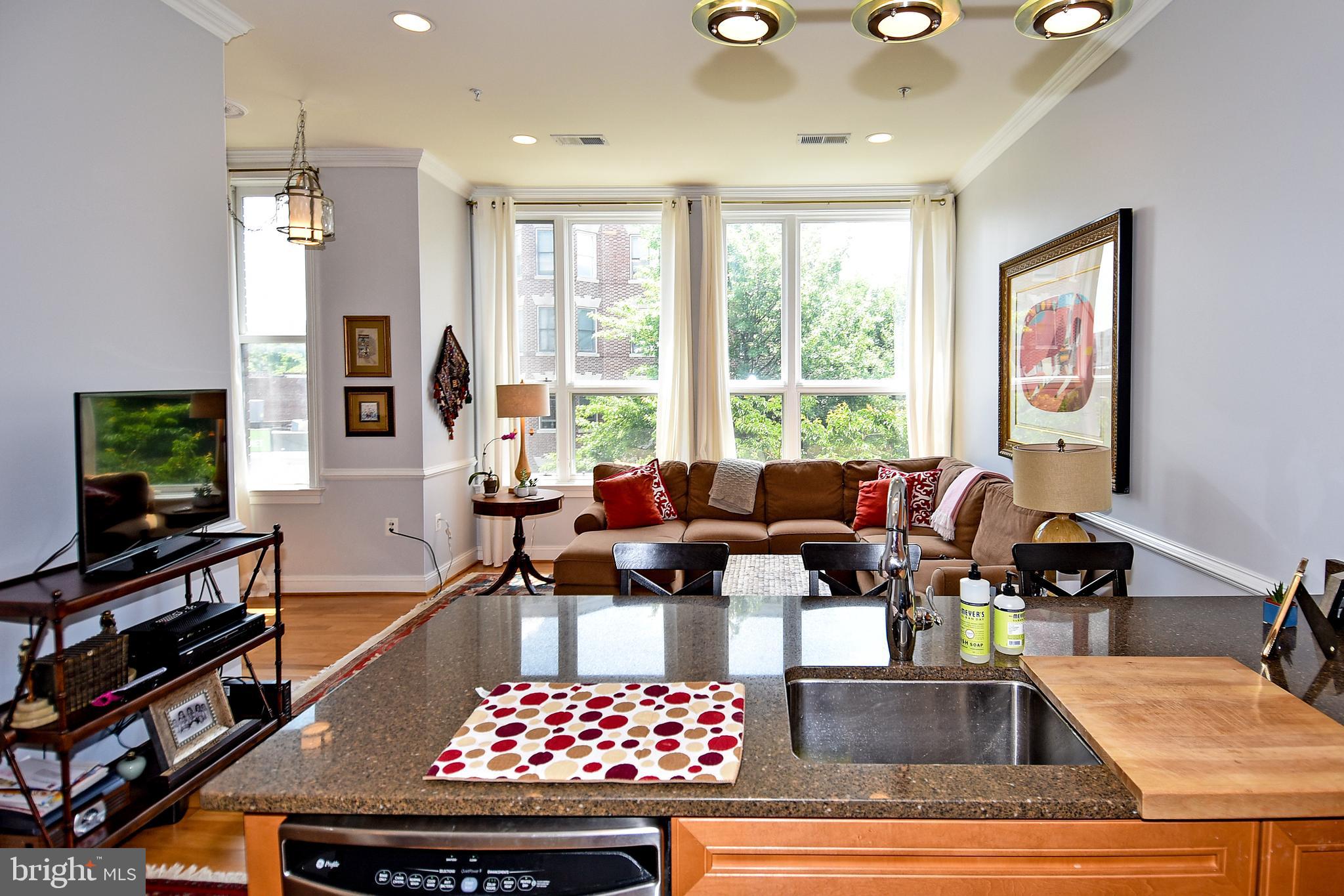 14TH STREET CORRIDOR - Residential Lease