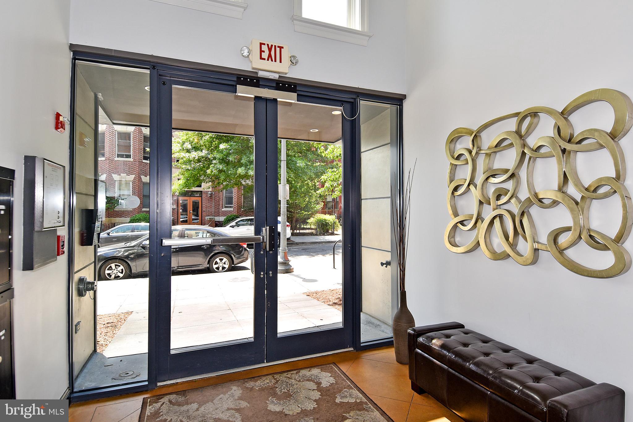 14TH STREET CORRIDOR - Residential Lease