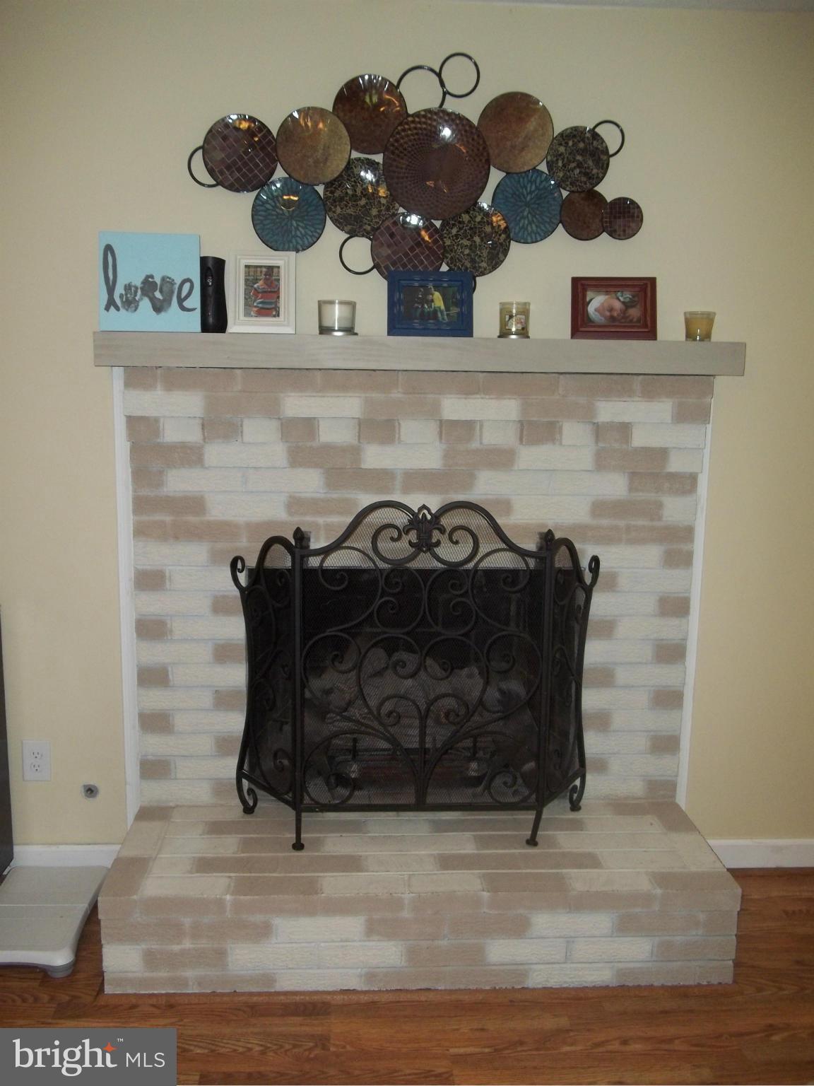 KINGS HILL - Residential