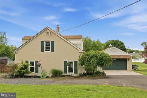 Photo for 370 MAPLE AVENUE