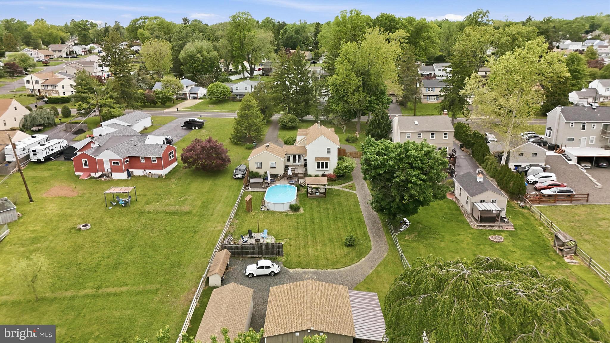 BURGUNDY HILLS - Residential