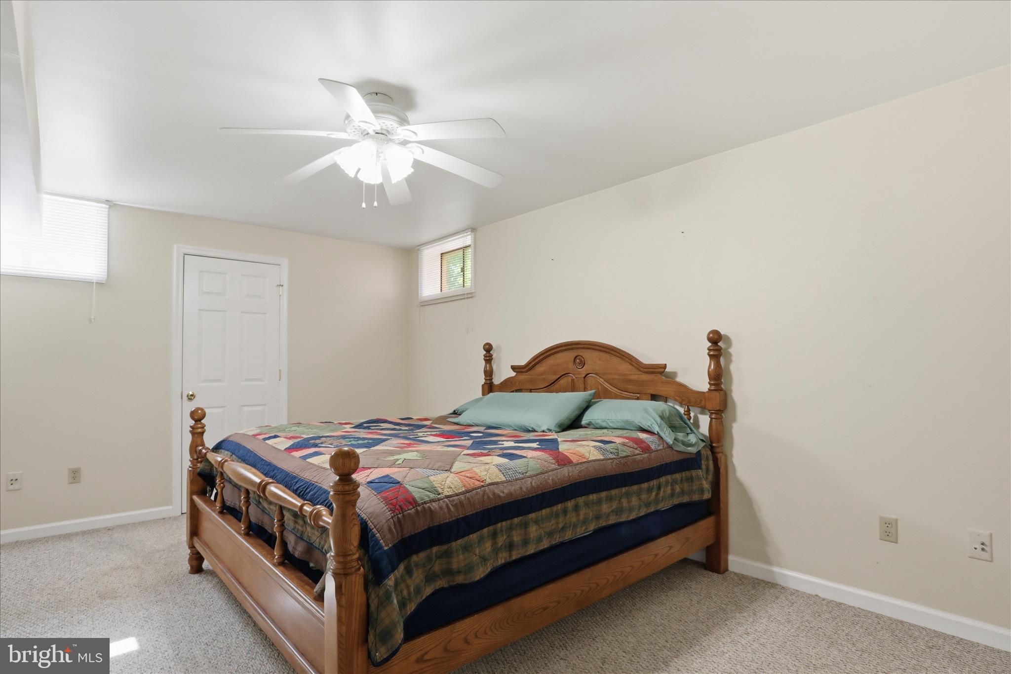 NORTH CROSSING - Residential