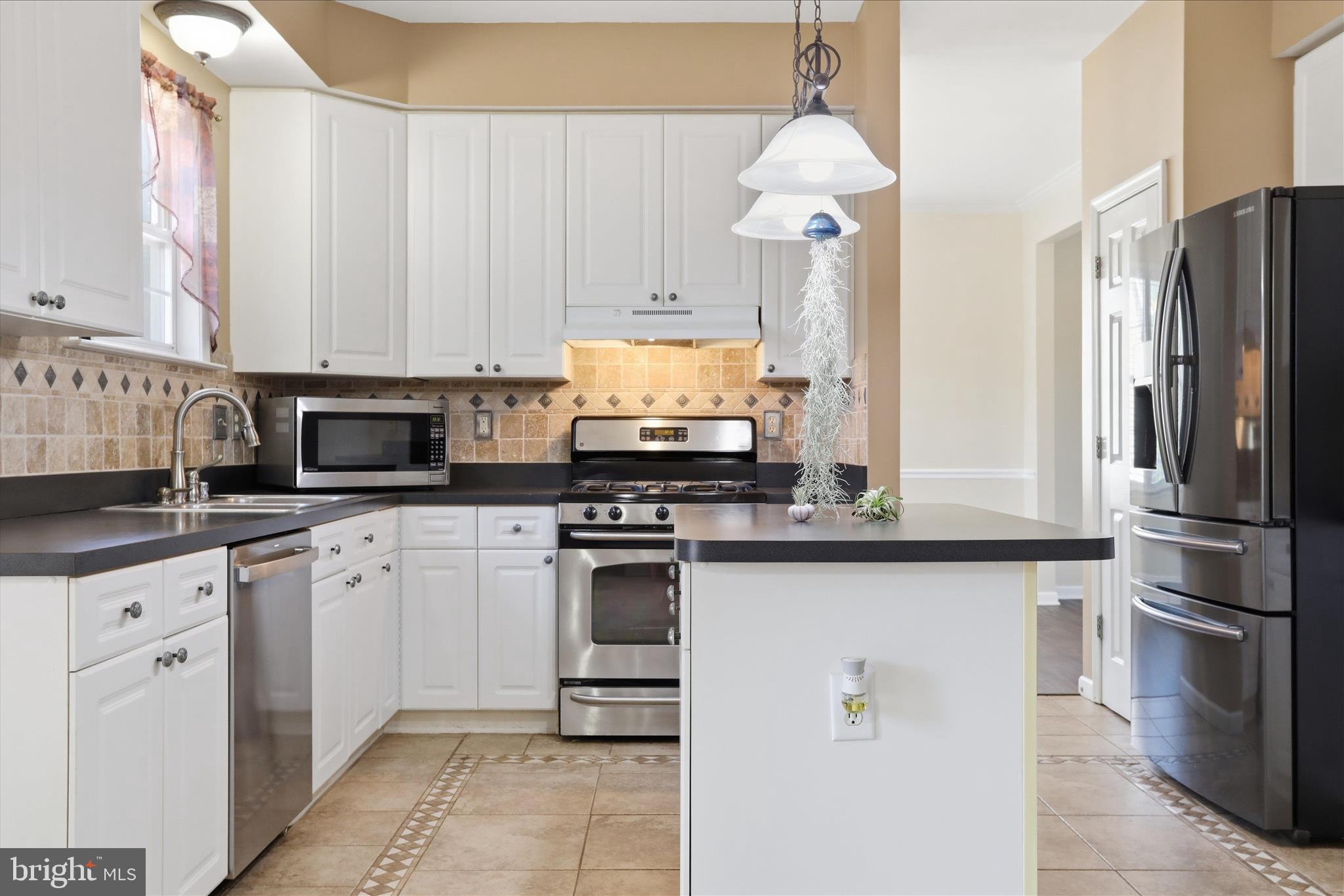 NORTH CROSSING - Residential
