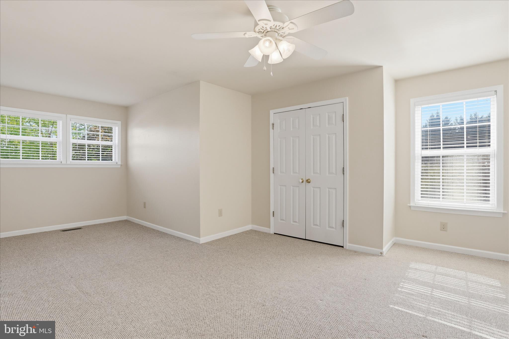 NORTH CROSSING - Residential