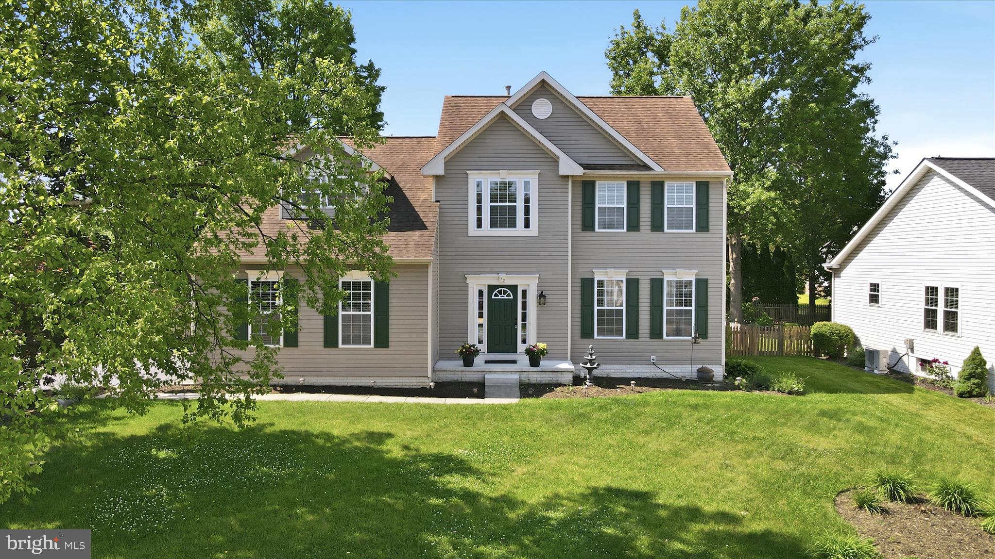 NORTH CROSSING - Residential