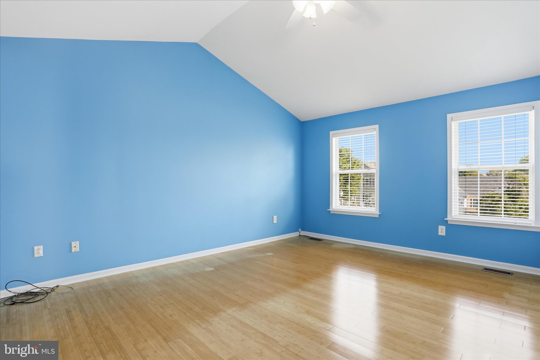 NORTH CROSSING - Residential