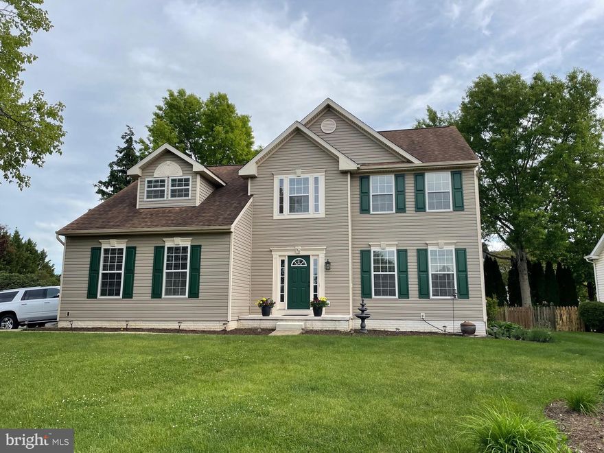 Located in the sought-after North Crossing community, this home offers a harmonious blend of luxury and comfort.  Features include four spacious bedrooms, as well as laundry facilities on the upper level.  The primary bedroom includes a walk-in closet and adjacent full bath which boasts of a soaking tub and separate shower, and a unique open hallway area overlooks the family room below. The well-appointed kitchen, complete with stainless steel appliances, ceramic tile floors and a central island seamlessly flows into the breakfast area and adjoining family room (with luxury vinyl plank flooring) where you can enjoy cozy evenings by the fireplace. The main level additionally features dining and living rooms with luxury vinyl plank flooring and crown molding, as well as nine-foot ceilings. On the lower level, you will enjoy the large recreation room which has a double wide areaway leading up to the back yard.  Also, downstairs, there is a bathroom, den/study/craft room and storage area. The exterior is equally impressive, situated on a desirable corner lot with tasteful landscaping and a level yard, ideal for outdoor gatherings. In addition, a spacious multi-level deck invites you to unwind while sitting under the gazebo.  Additional highlights include stainless steel appliances, a two-car side-entry garage with lots of shelving/storage, and shed in fenced backyard.  HOA fee includes pool access, tot lots, common areas and park.  Close to shopping, restaurants, commuter routes and many area landmarks.  Additional photos to be uploaded soon!