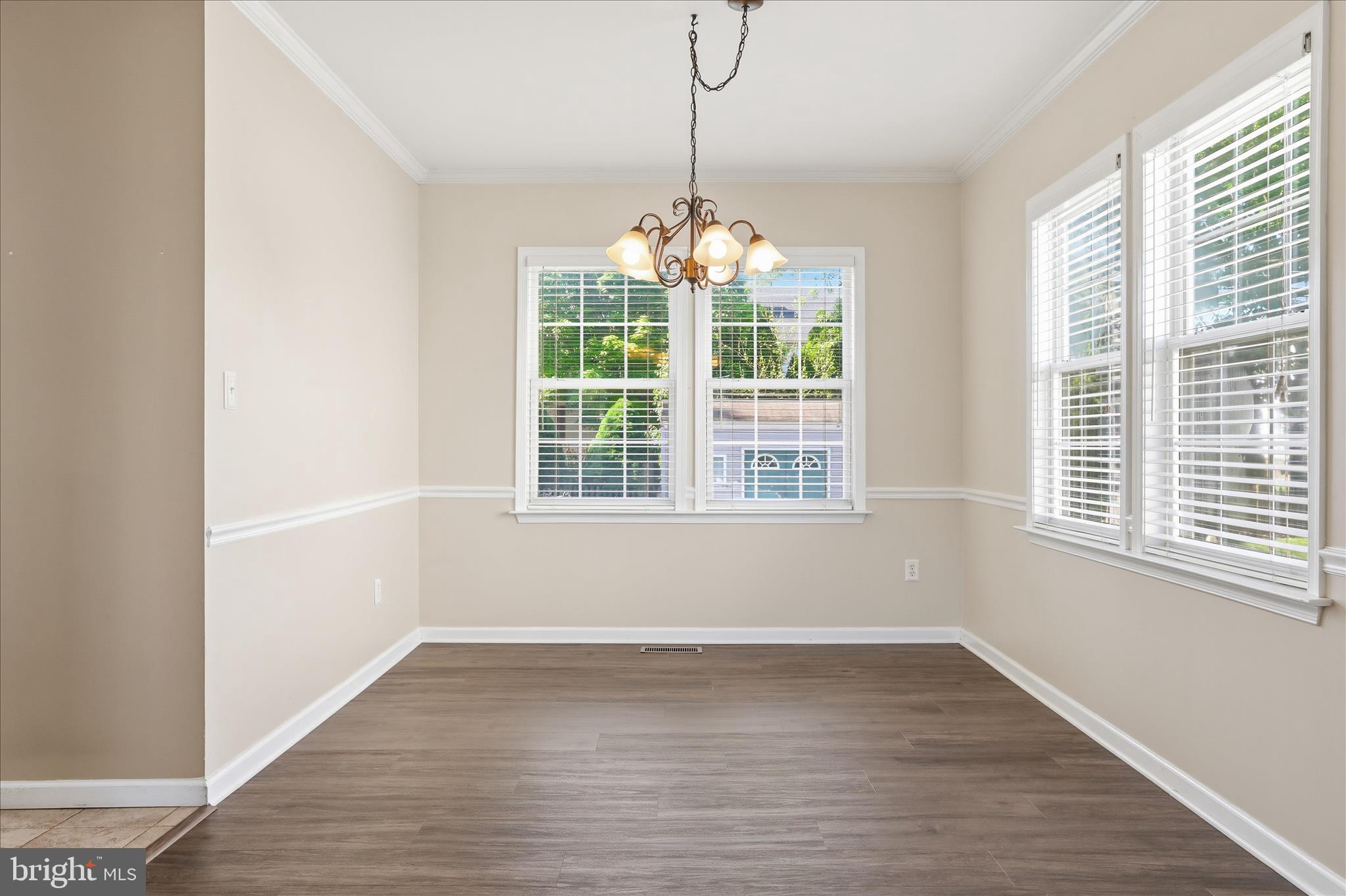 NORTH CROSSING - Residential