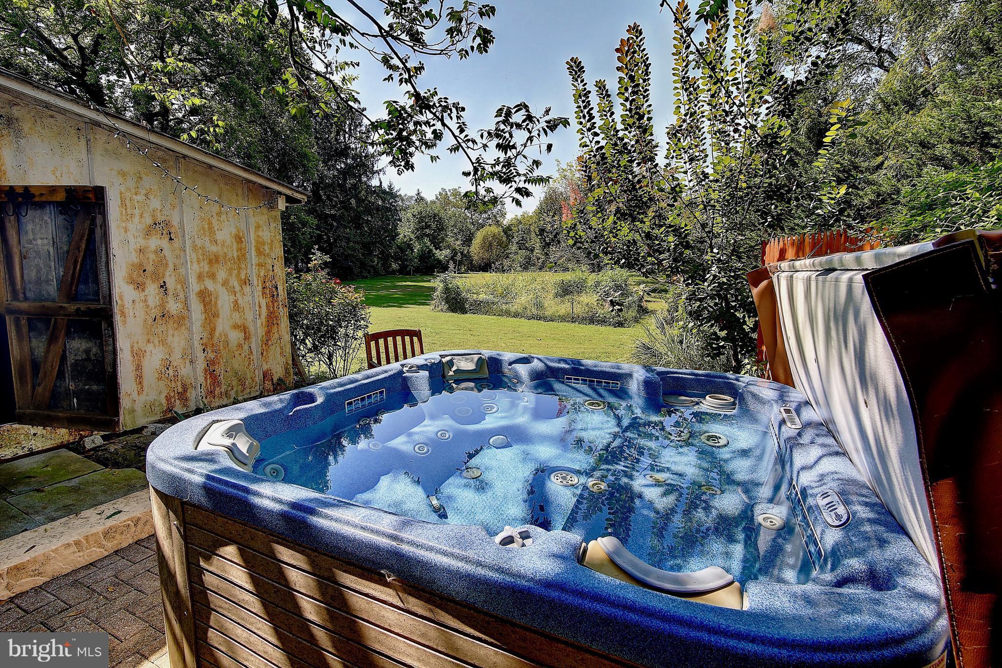 HISTORIC CHARLES TOWN - Residential