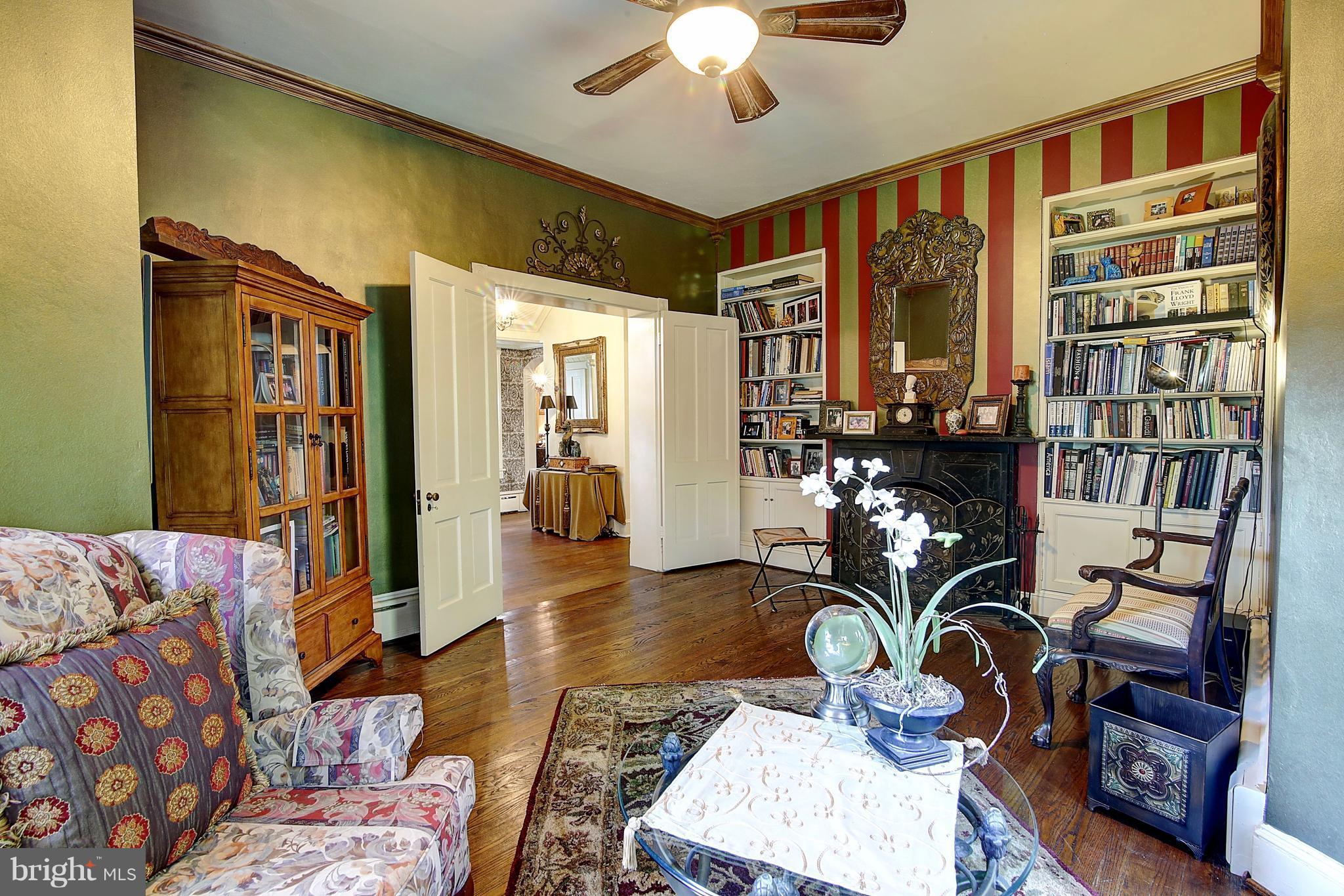 HISTORIC CHARLES TOWN - Residential