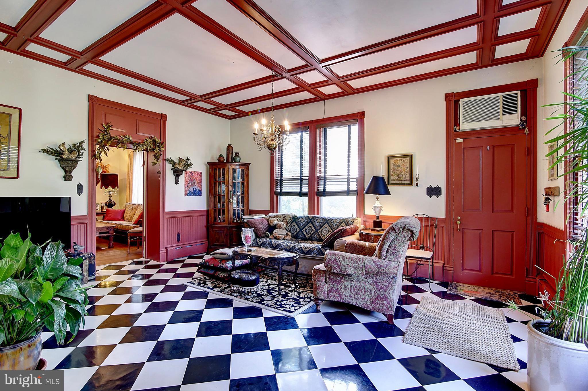 HISTORIC CHARLES TOWN - Residential