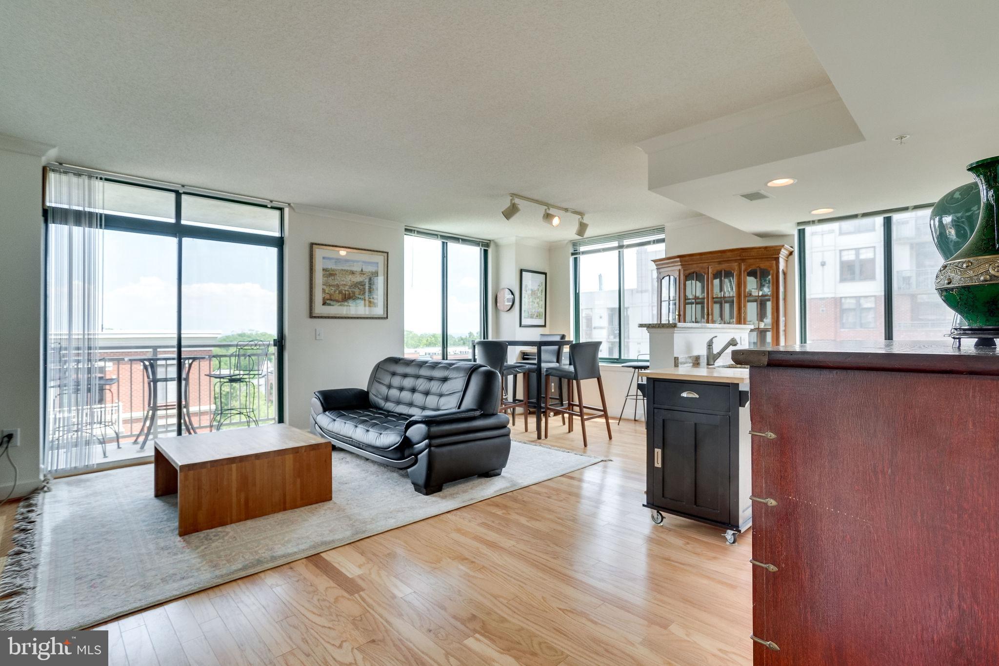 STATION SQUARE - Residential